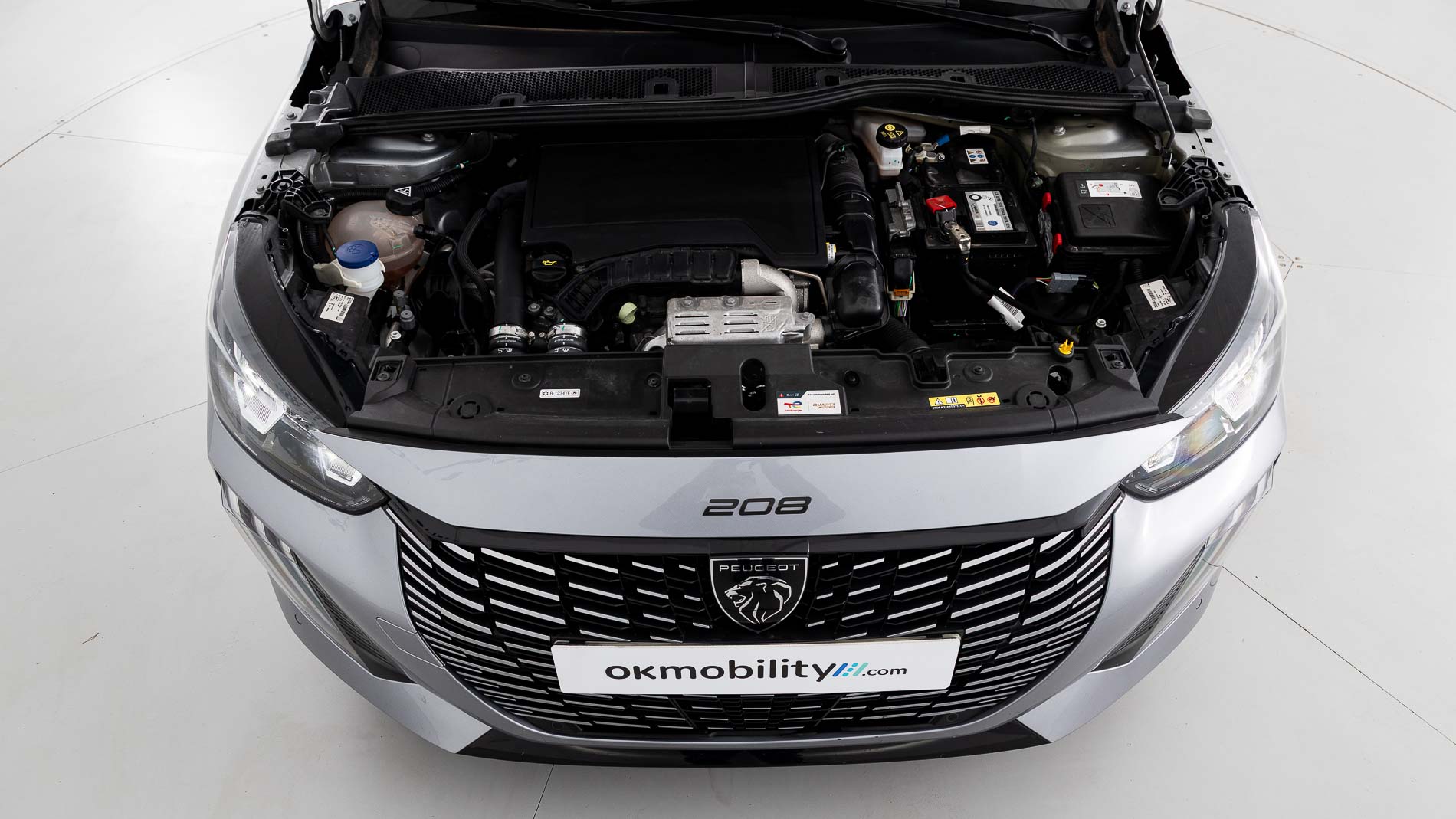 peugeot 208 allure 1.2 PURETECH 100 2024 gris artense 20