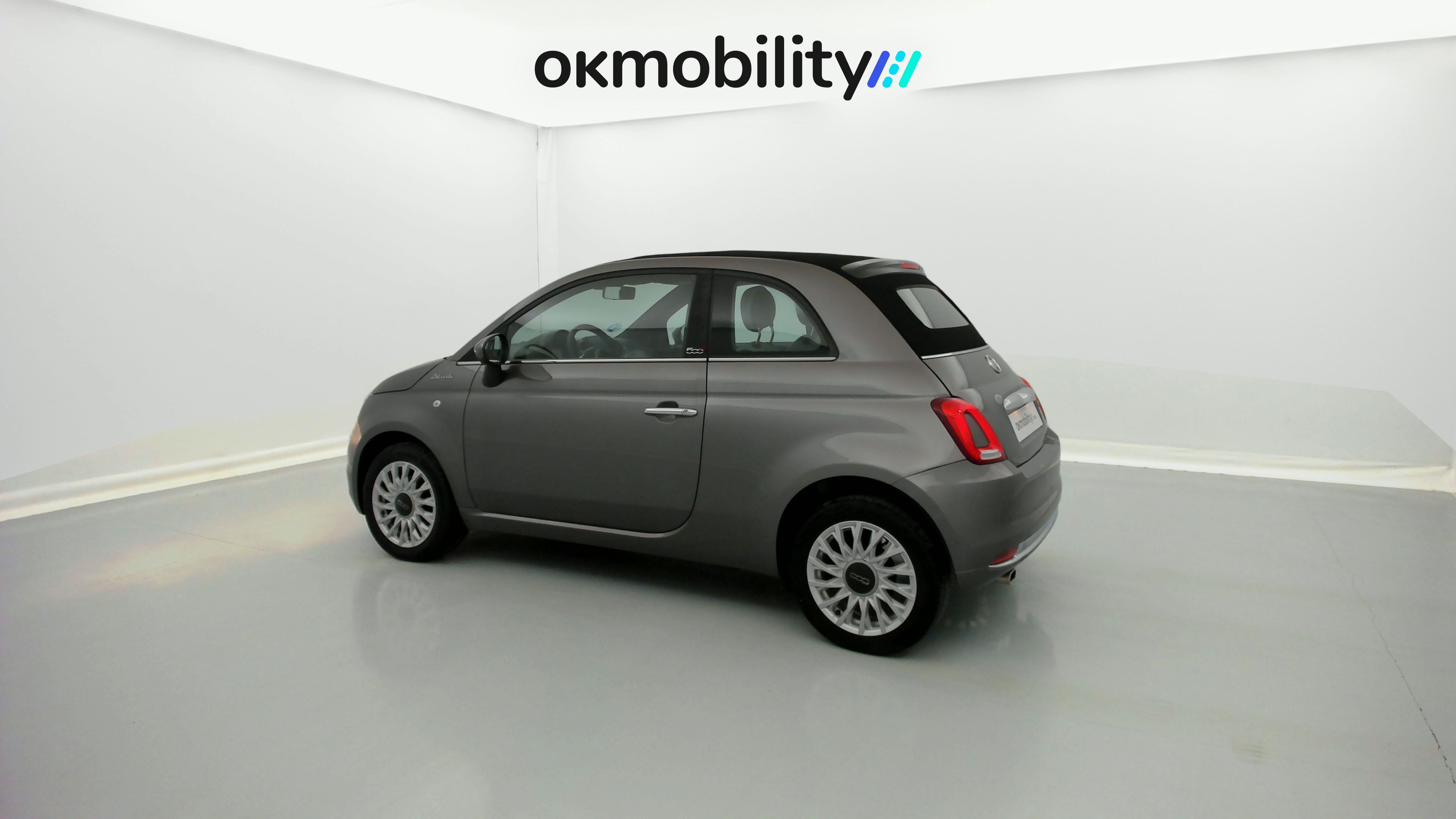 fiat 500c dolcevita 1.0 HYBRID 70 MHEV 2022 gris pompei / negro 8