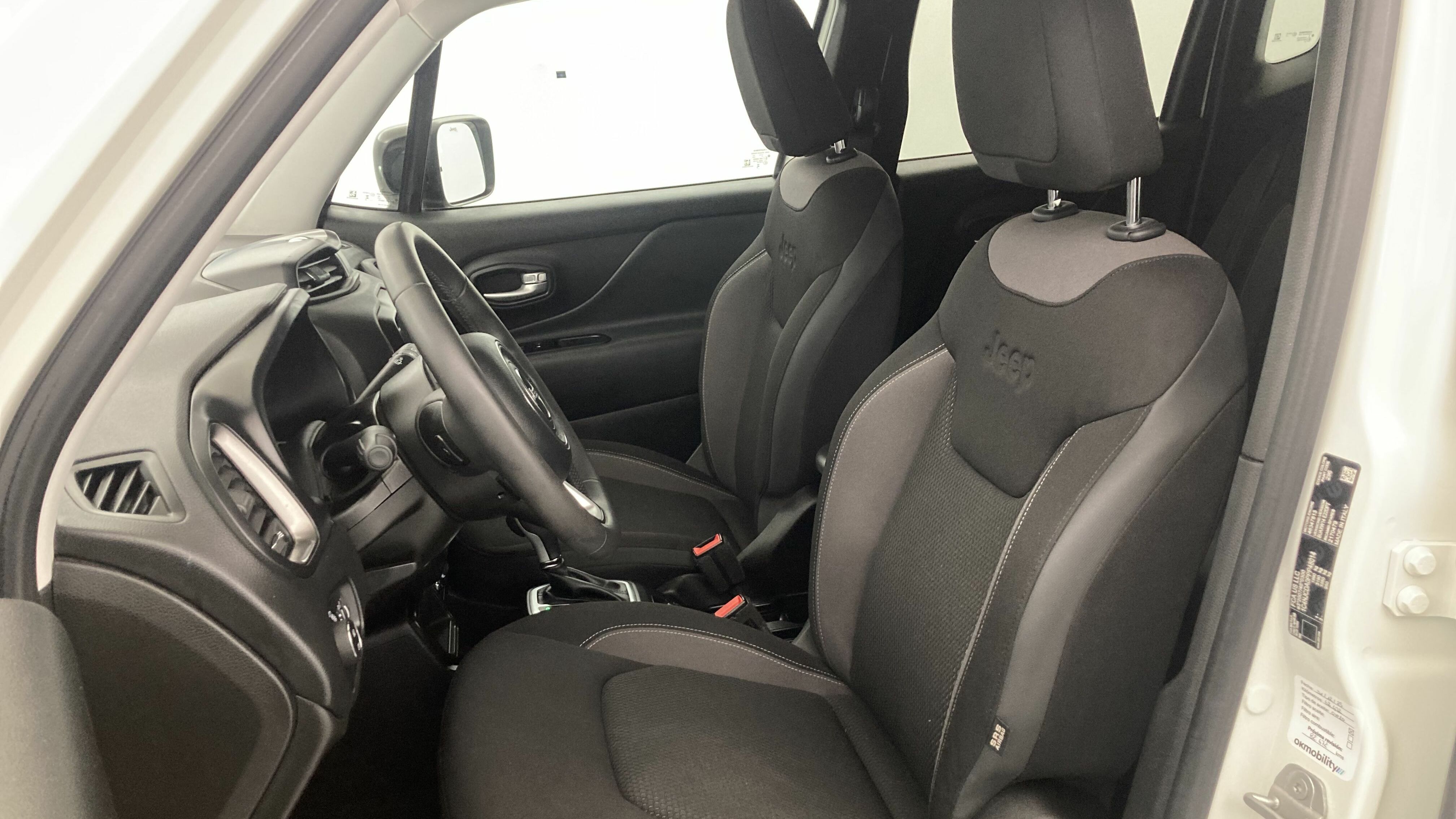 jeep renegade limited 1.5 TURBO 130 DCT 2023 blanco alpine 14