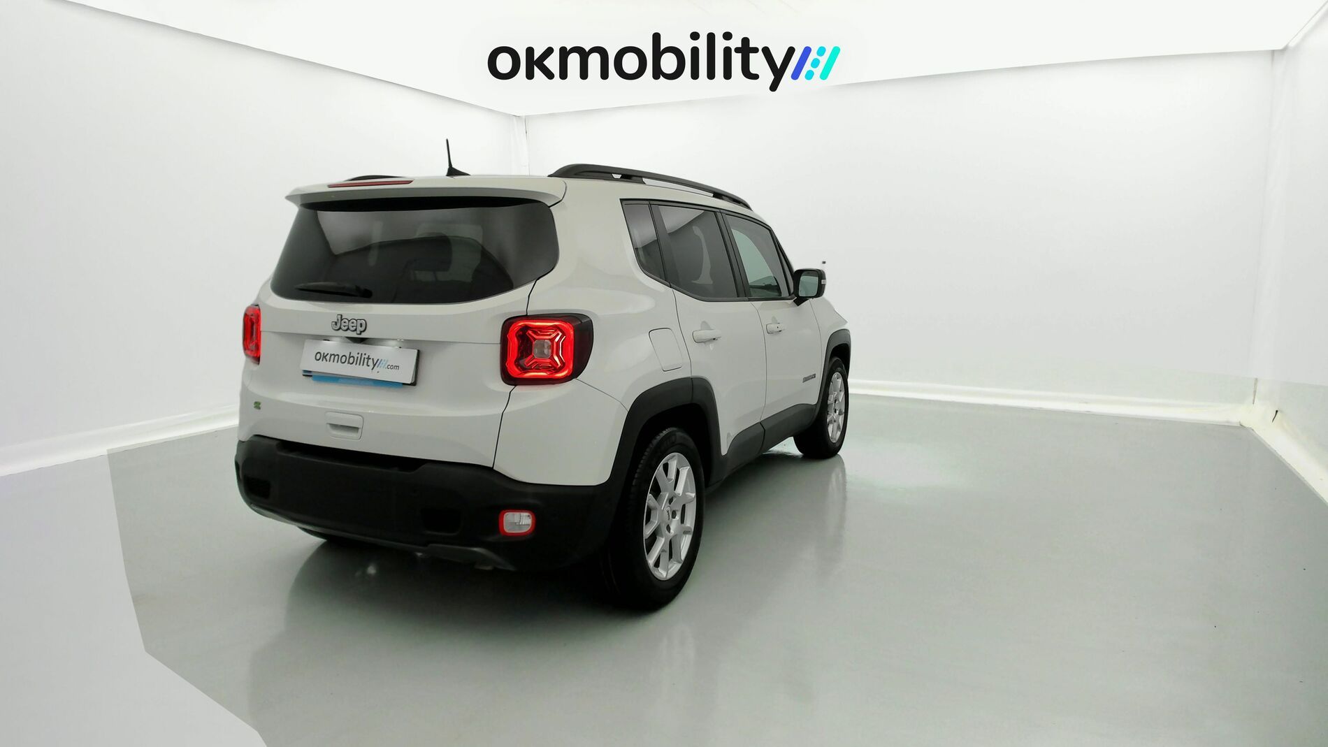 jeep renegade limited 1.5 TURBO 130 DCT 2023 blanco alpine 11