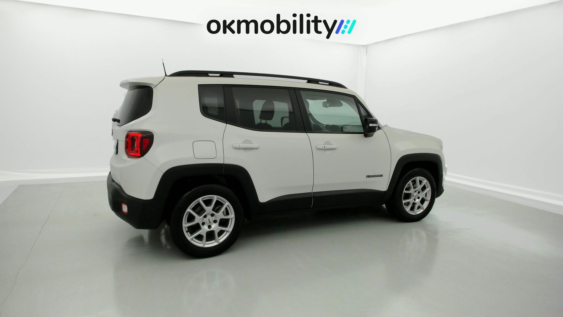 jeep renegade limited 1.5 TURBO 130 DCT 2023 blanco alpine 12