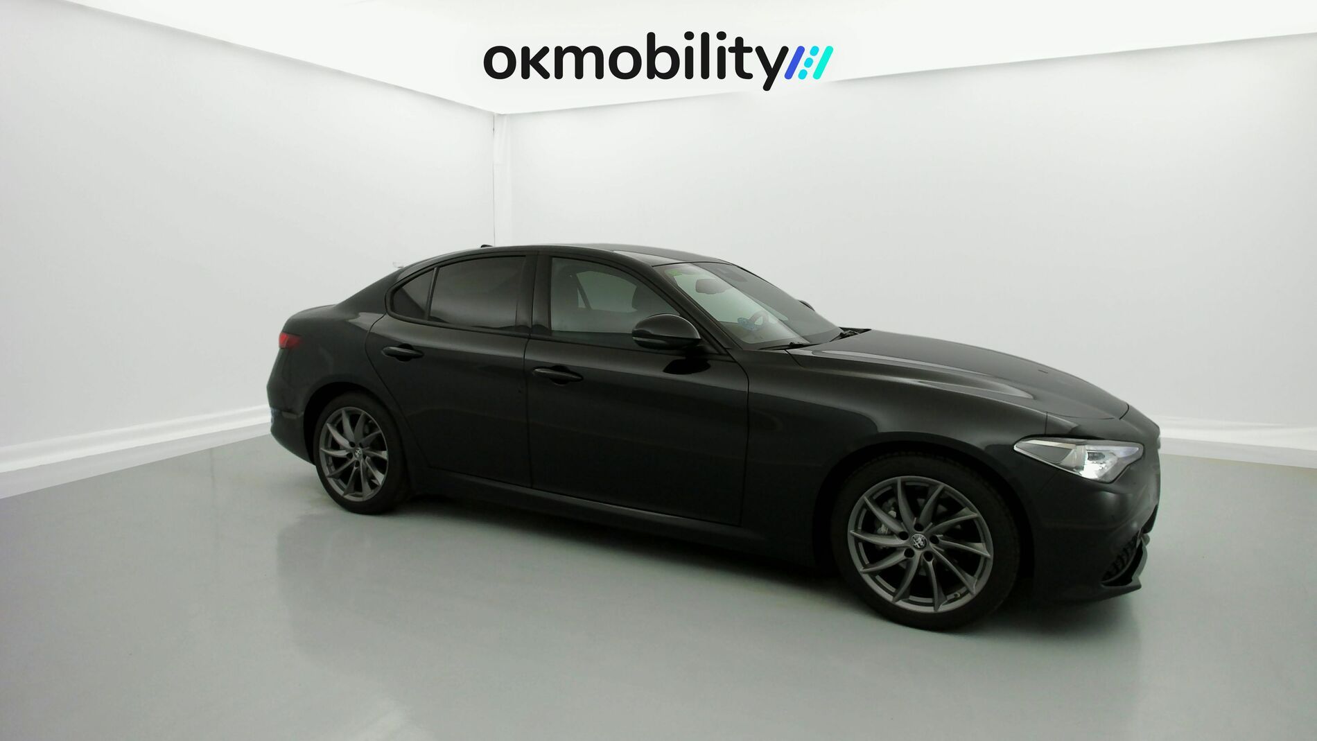 alfa romeo giulia sprint 2.2 JTD 190 RWD CA 2022 negro vulcano 2