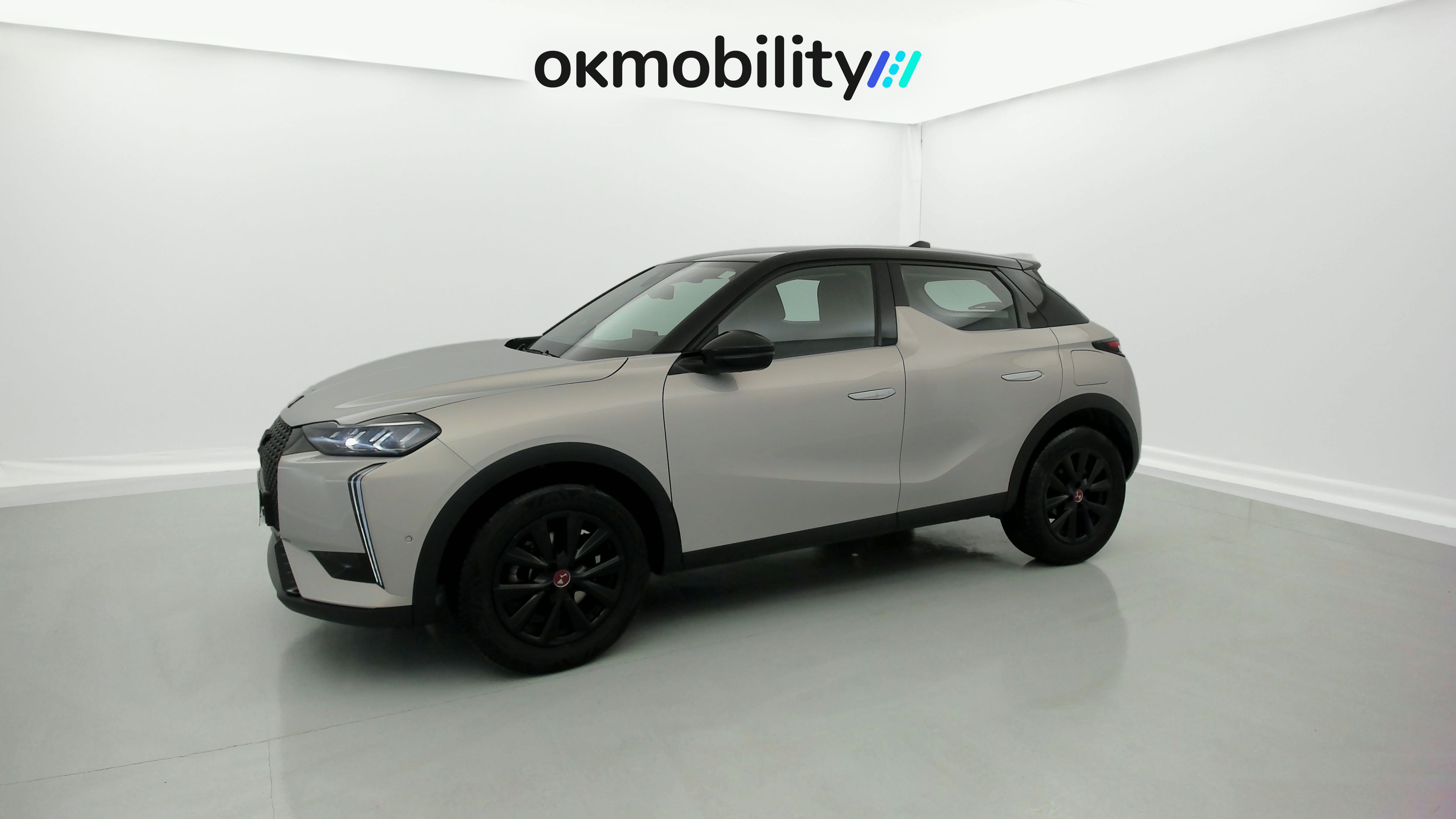 ds ds3 crossback performance line 1.5 BLUEHDI 130 EAT 2023 crystal pearl 8