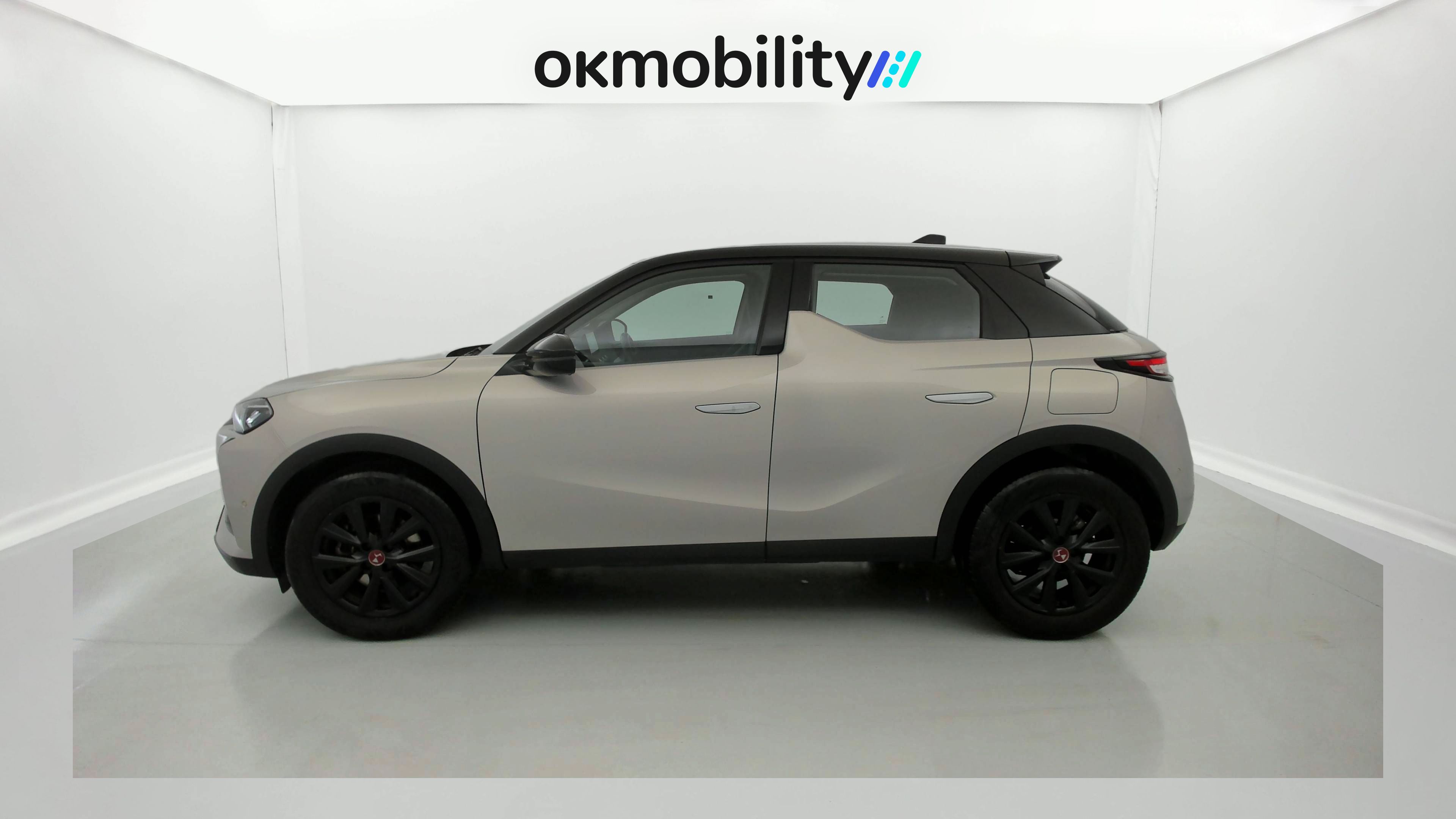 ds ds3 crossback performance line 1.5 BLUEHDI 130 EAT 2023 crystal pearl 9