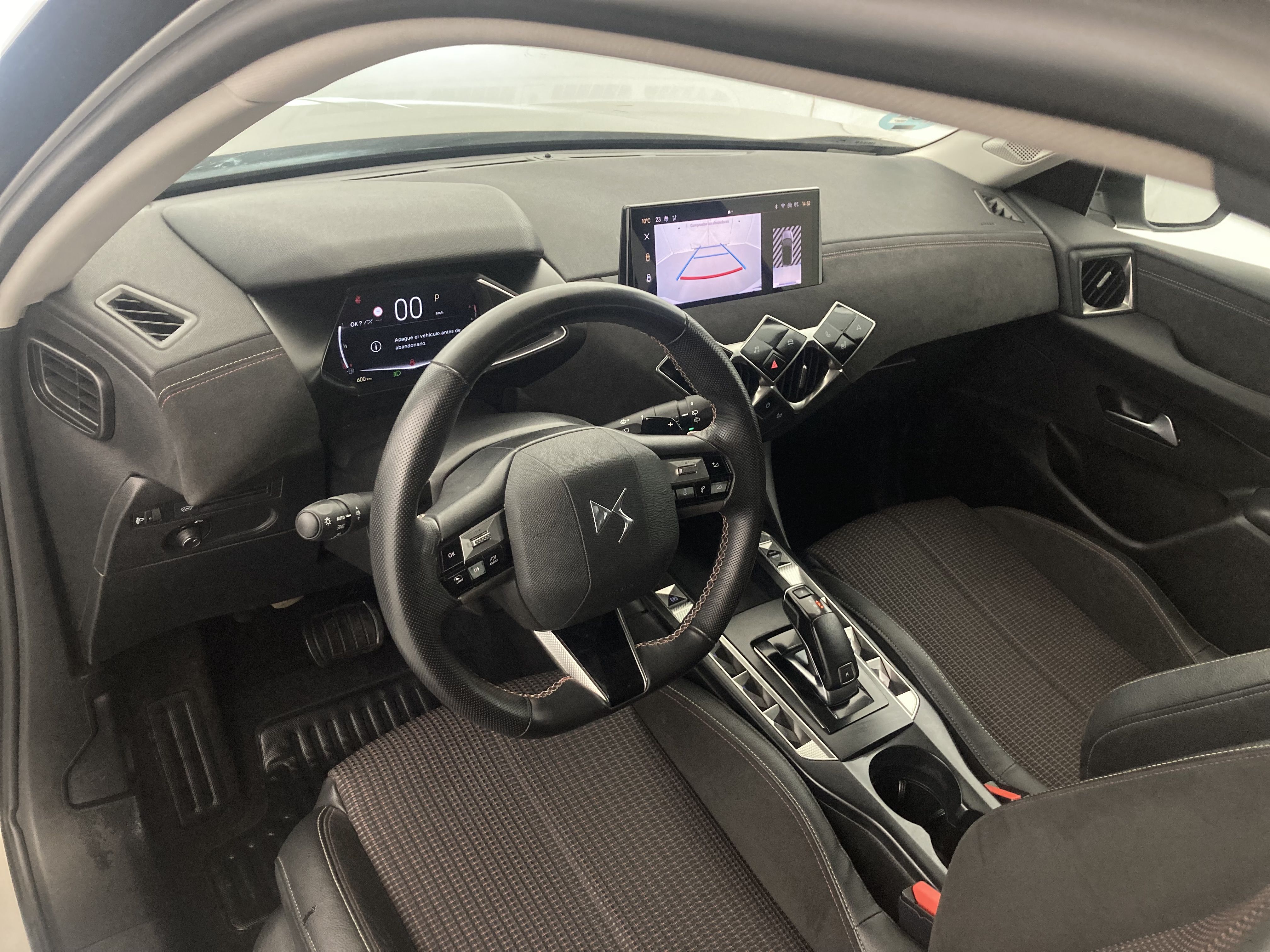 ds ds3 crossback performance line 1.5 BLUEHDI 130 EAT 2023 crystal pearl 20