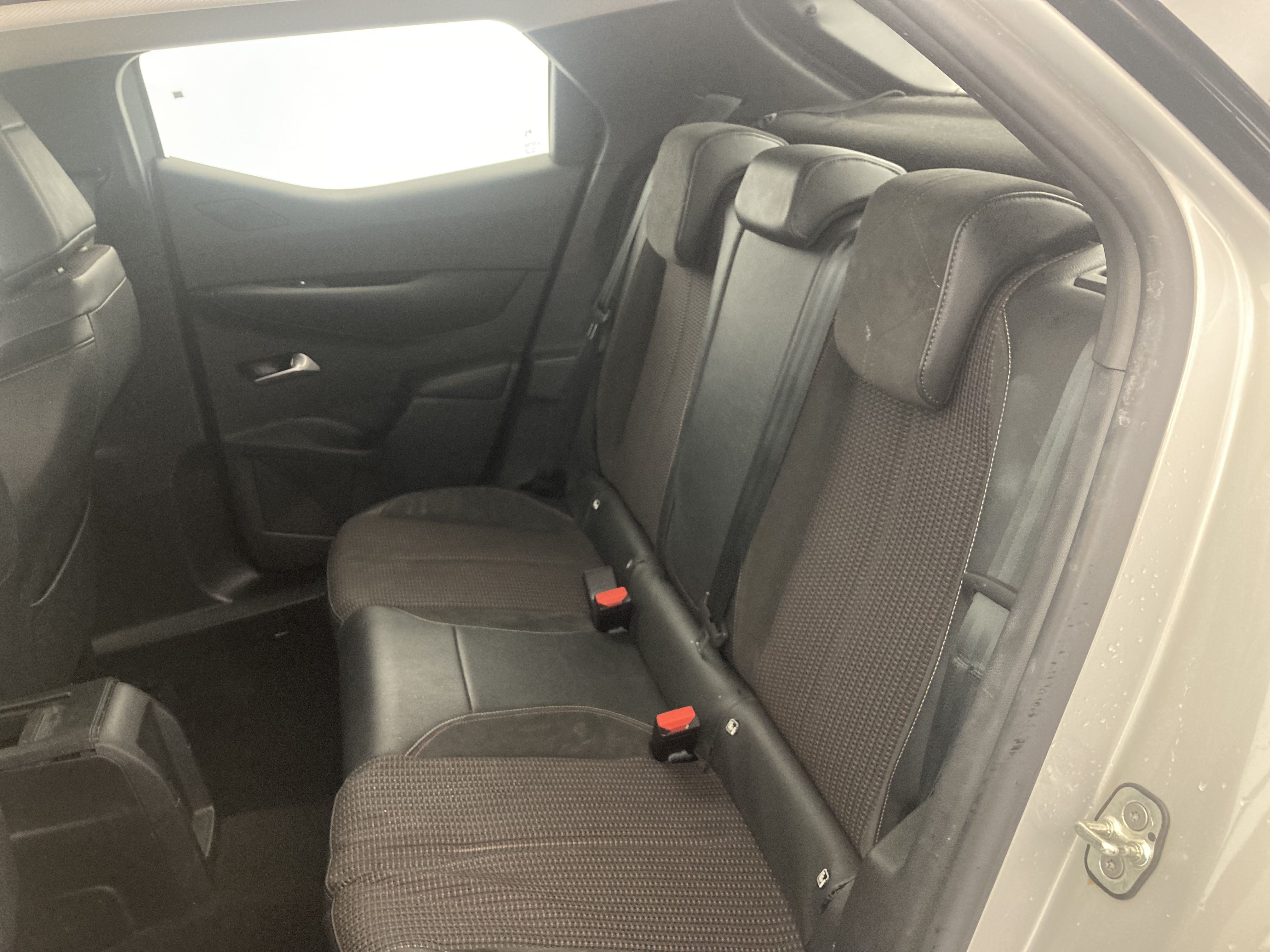 ds ds3 crossback performance line 1.5 BLUEHDI 130 EAT 2023 crystal pearl 23