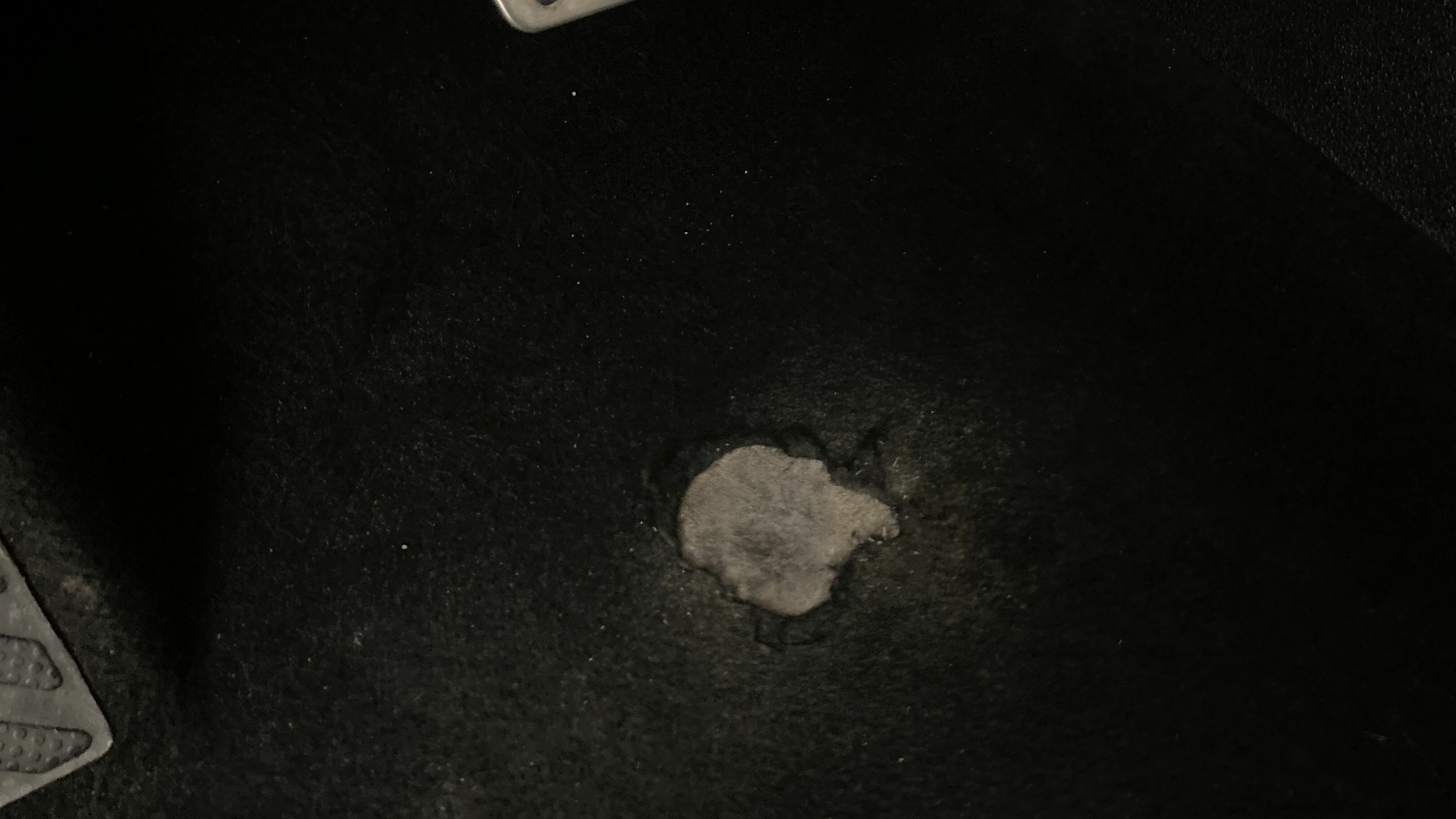 mg hs luxury 1.5 T-GDI 162 AT 2023 medal silver 34