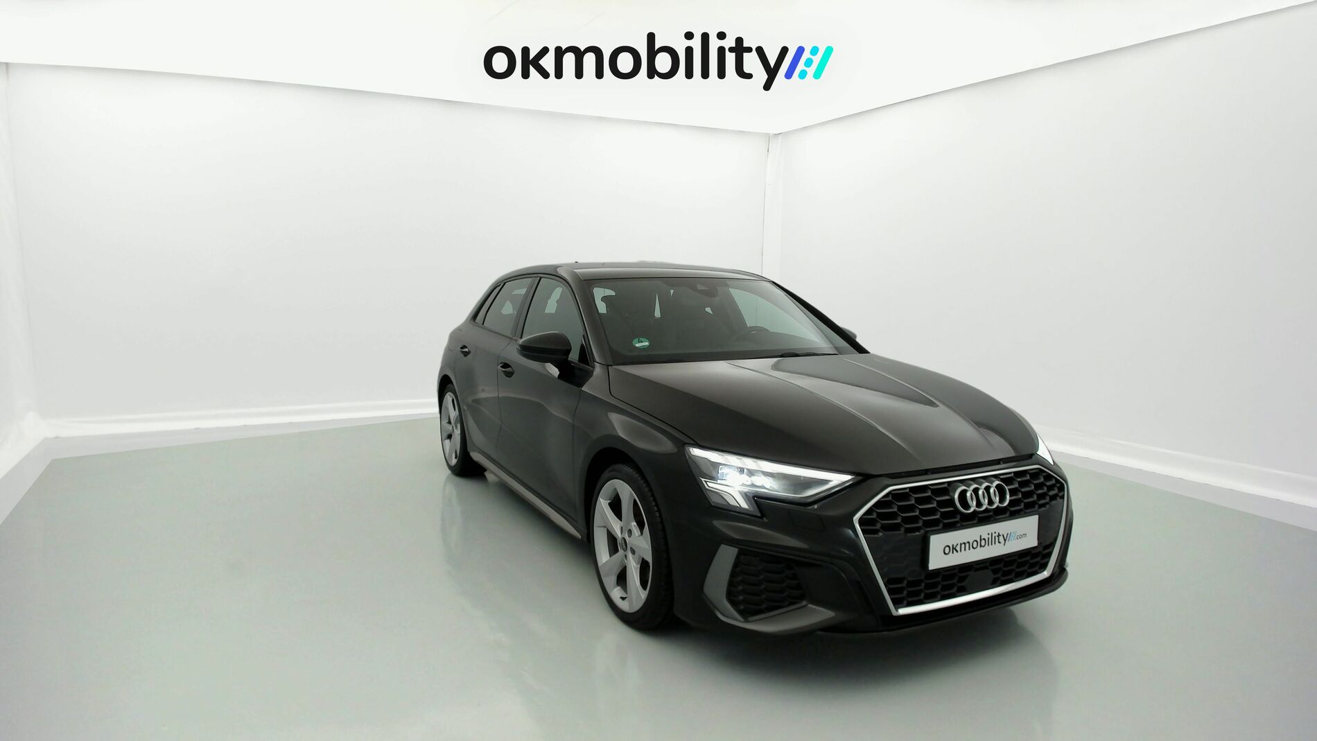 audi a3 sportback s line 35 TFSI 150 STRONIC 2024 mythosschwarz met. 3