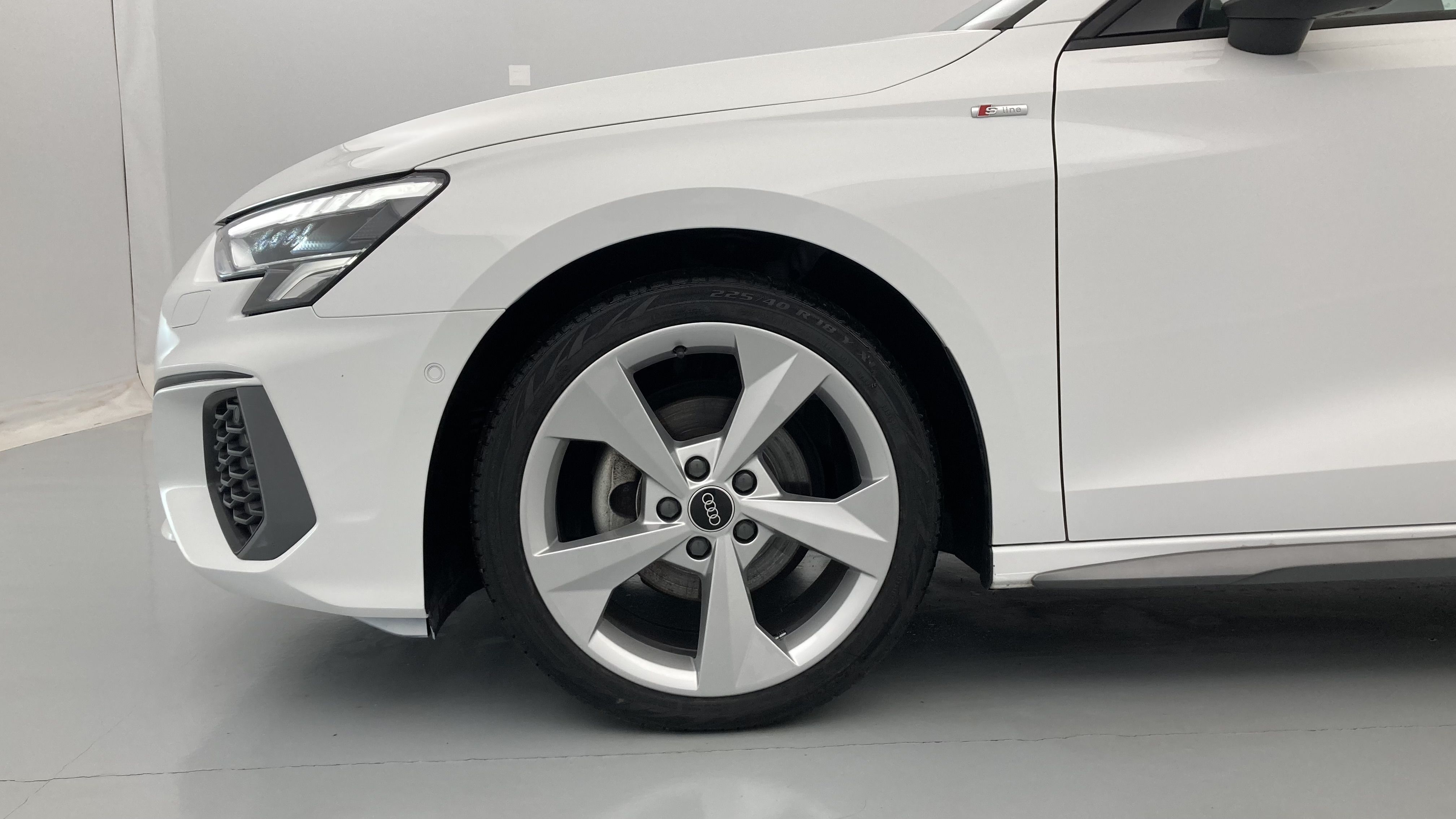 audi a3 sportback s line 35 TFSI 150 STRONIC 2023 ibis weiss 27