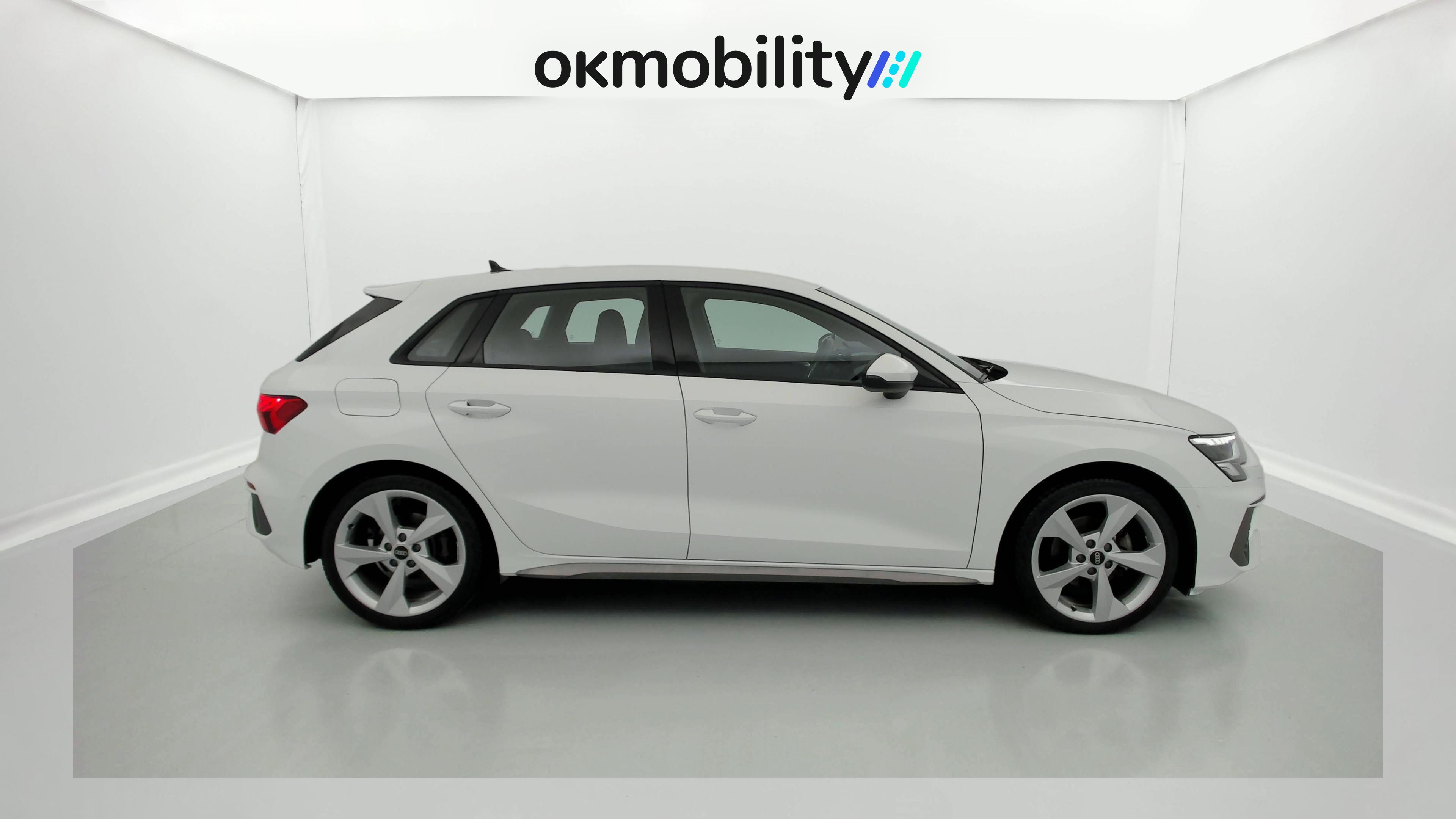 audi a3 sportback s line 35 TFSI 150 STRONIC 2023 ibis weiss 2