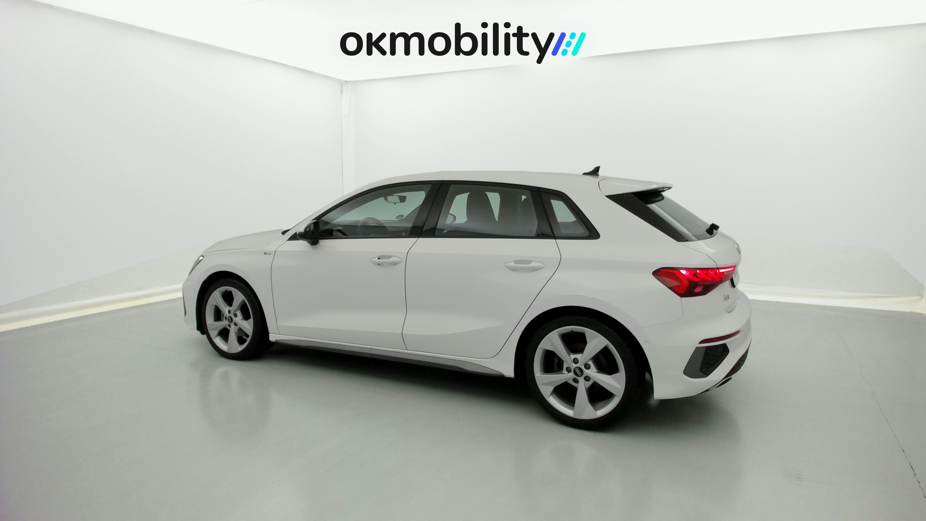 audi a3 sportback s line 35 TFSI 150 STRONIC 2023 ibis weiss 8