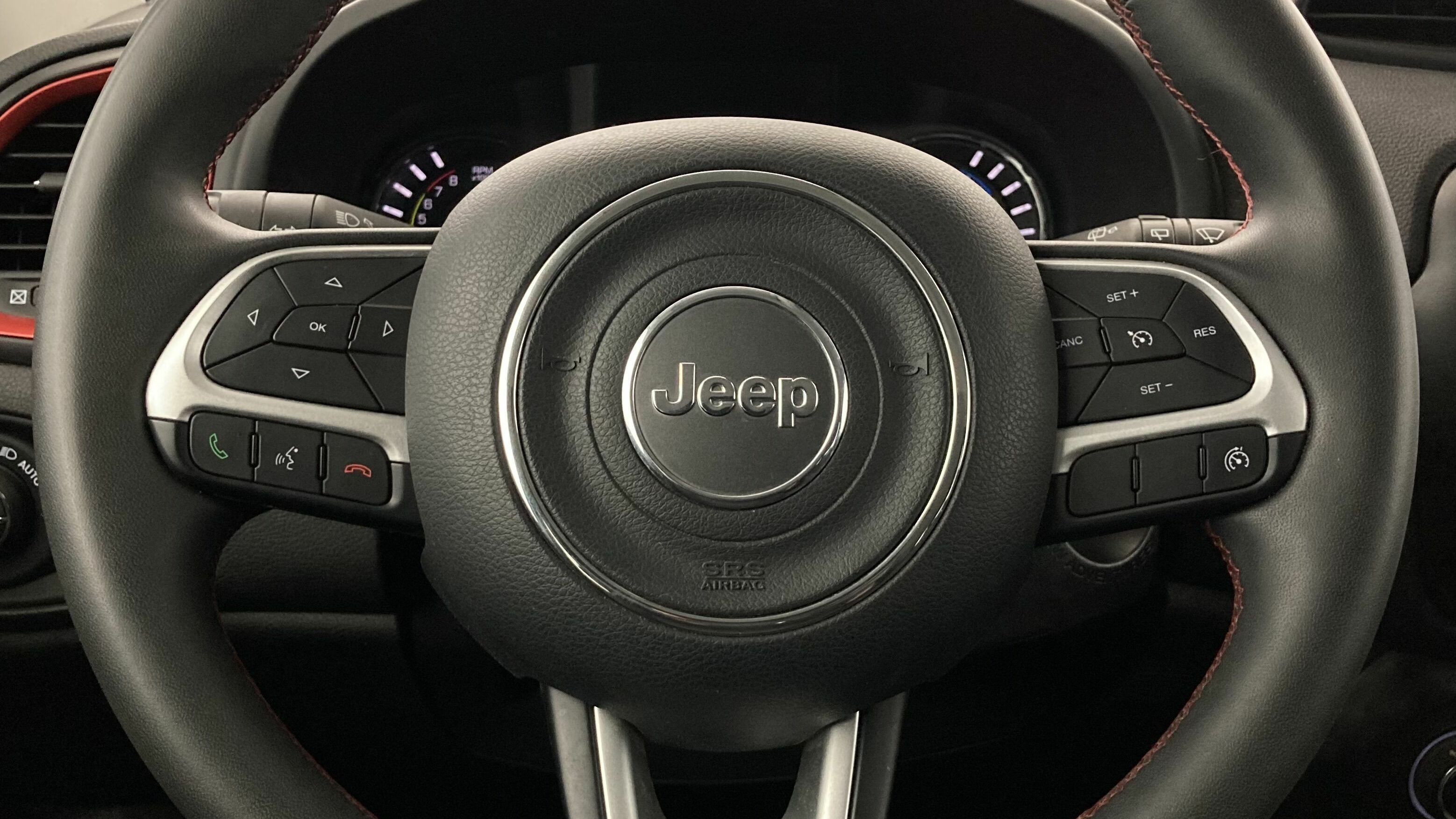 jeep renegade trailhawk 1.3 PHEV 240 AWD 2023 azul shade 16