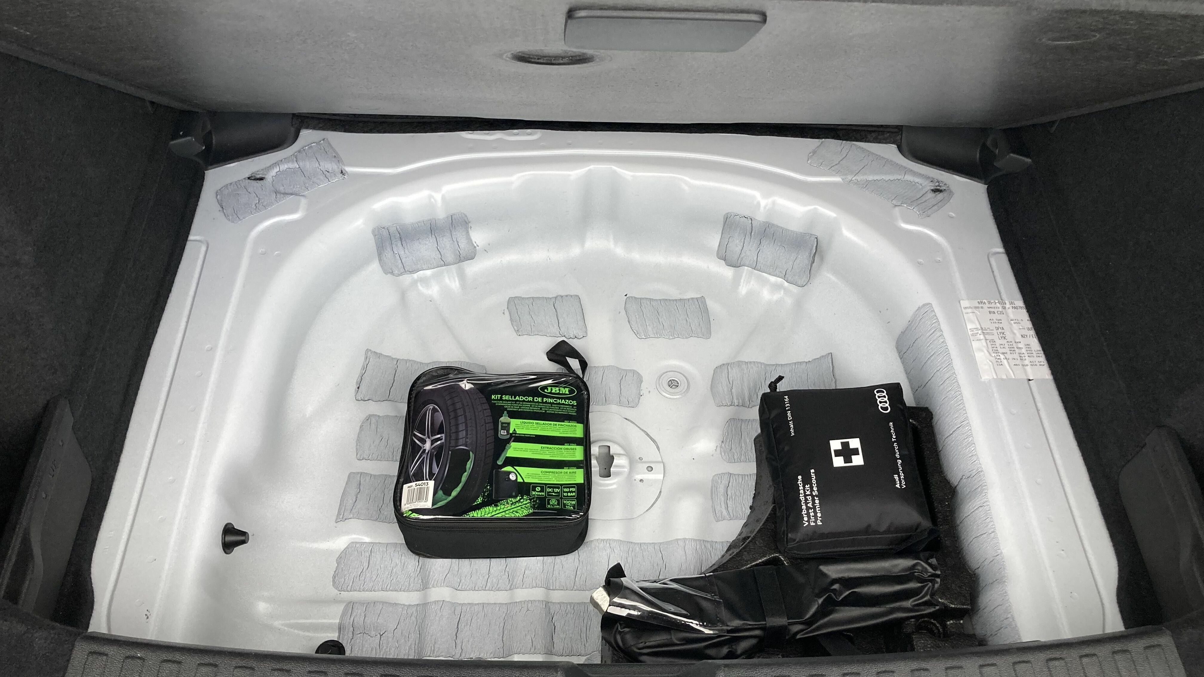 audi a3 sportback s line 35 TFSI 150 STRONIC 2023 ibis weiss 23