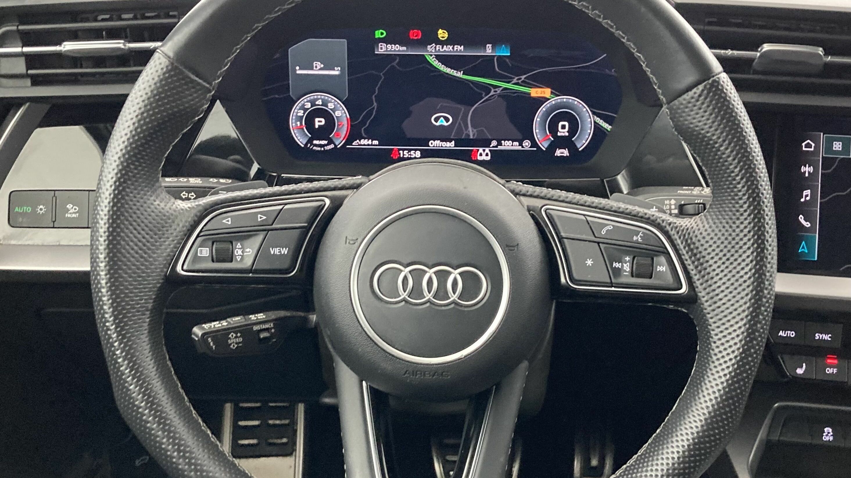 audi a3 sportback s line 35 TFSI 150 STRONIC 2023 gletscherweiss metallic 17