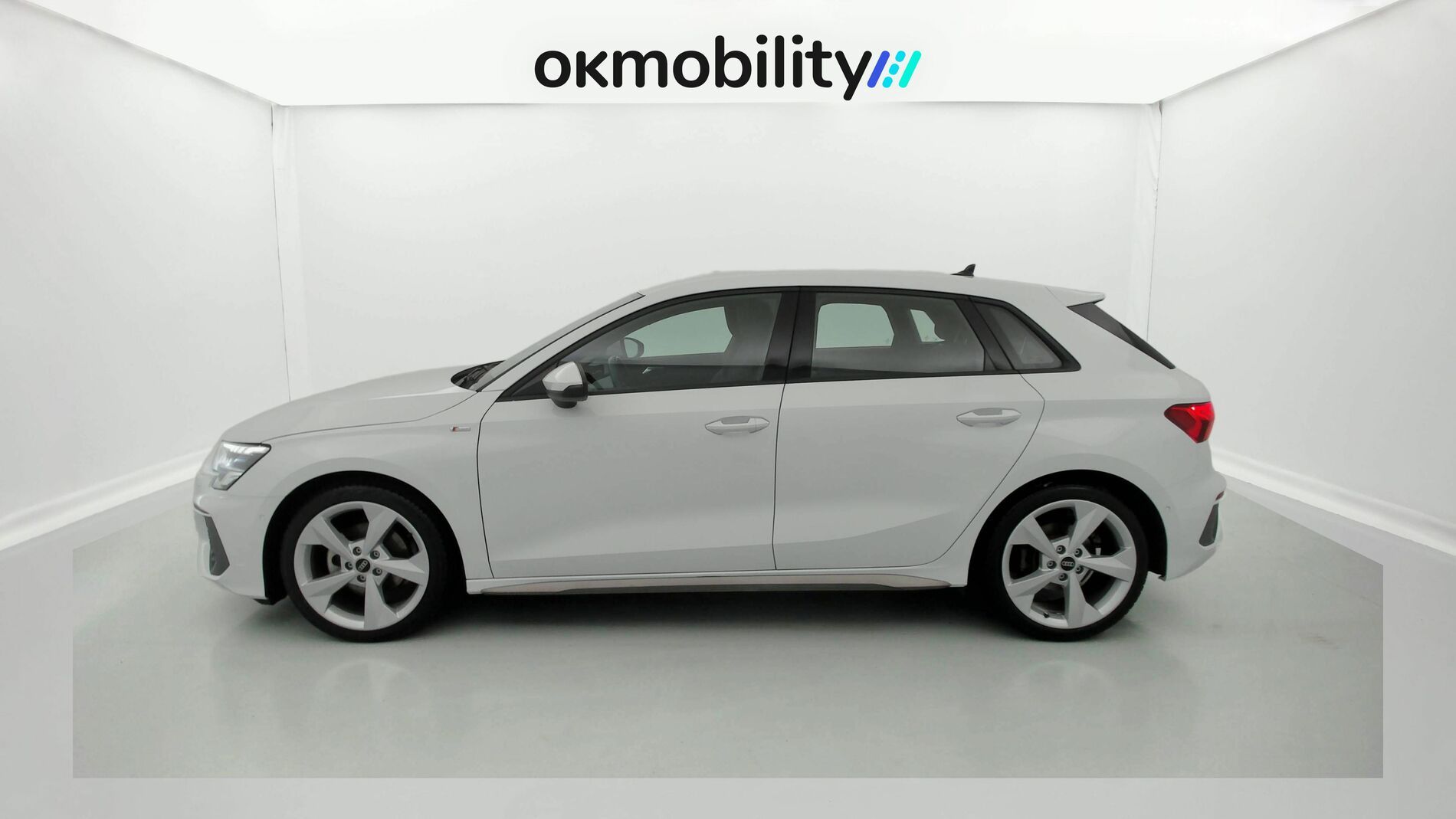 audi a3 sportback s line 35 TFSI 150 STRONIC 2023 gletscherweiss metallic 7