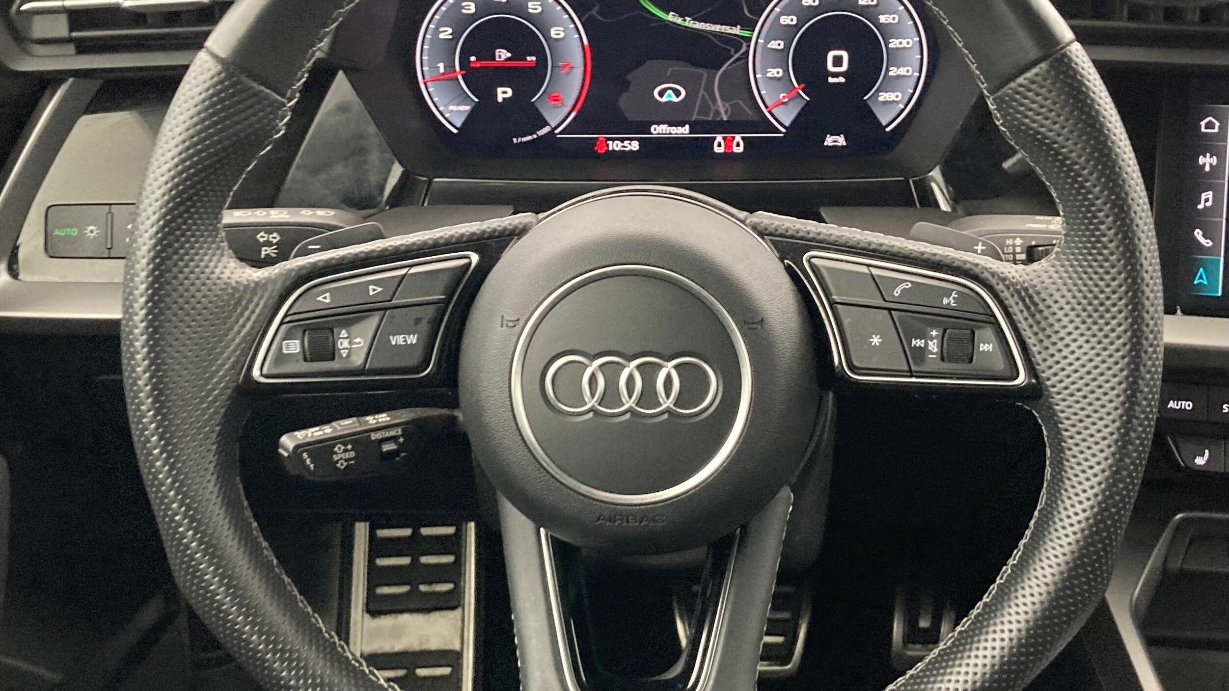 audi a3 sportback s line 35 TFSI 150 STRONIC 2024 mythosschwarz met. 17