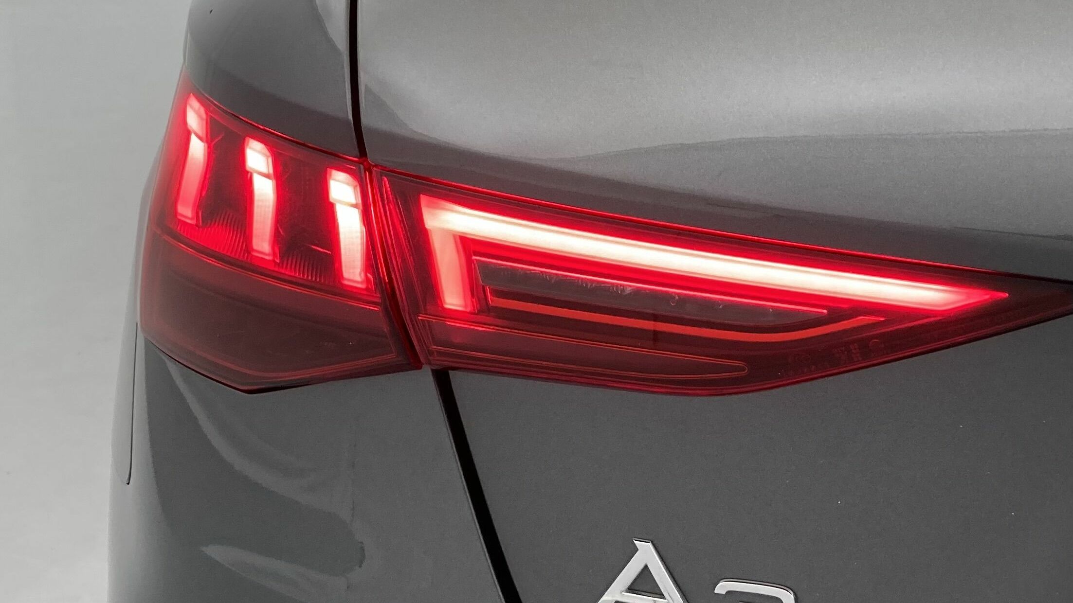 audi a3 sportback s line 35 TFSI 150 STRONIC 2024 daytonagrau perleff. 30