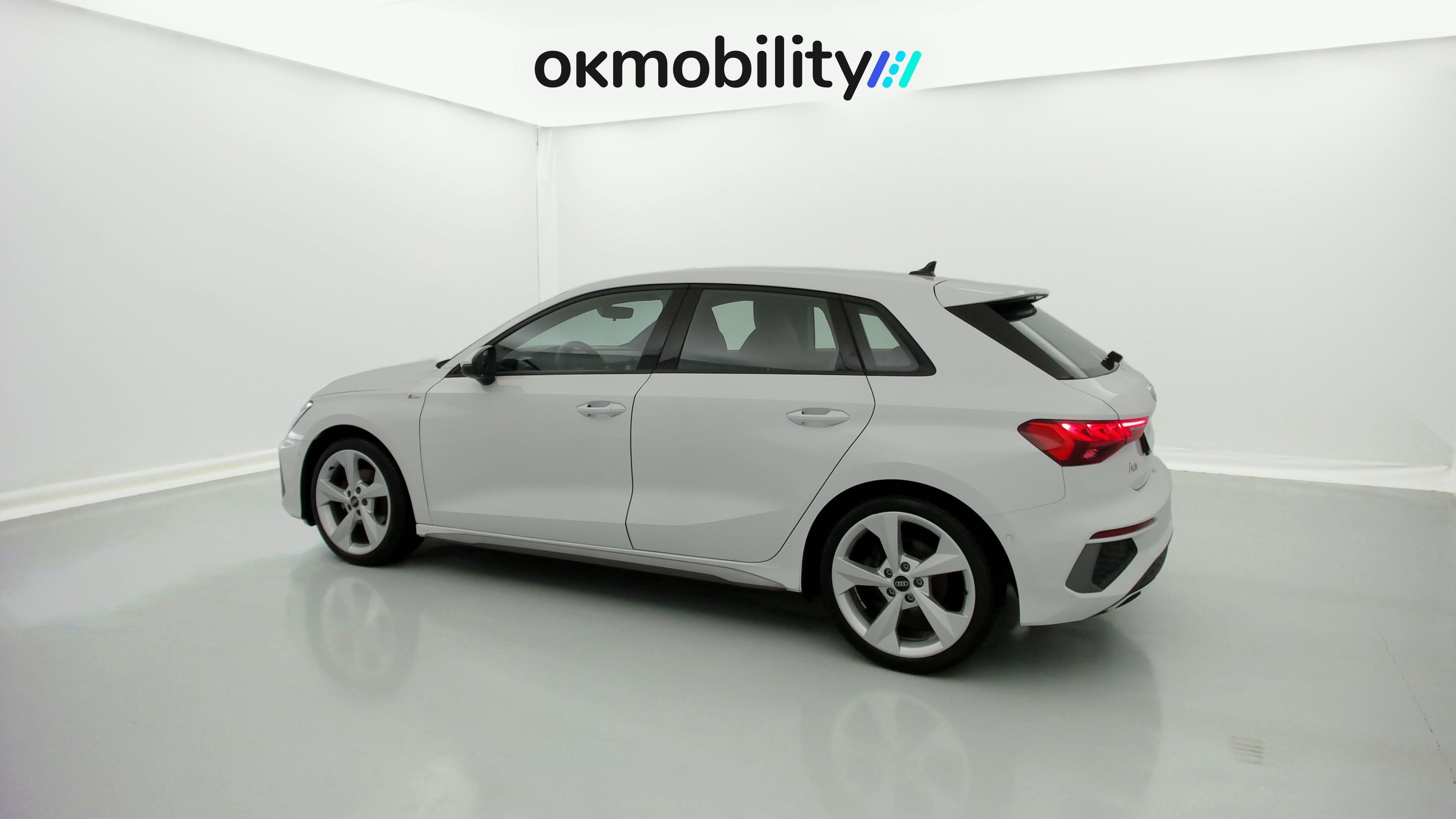 audi a3 sportback s line 35 TFSI 150 STRONIC 2023 gletscherweiss metallic 7