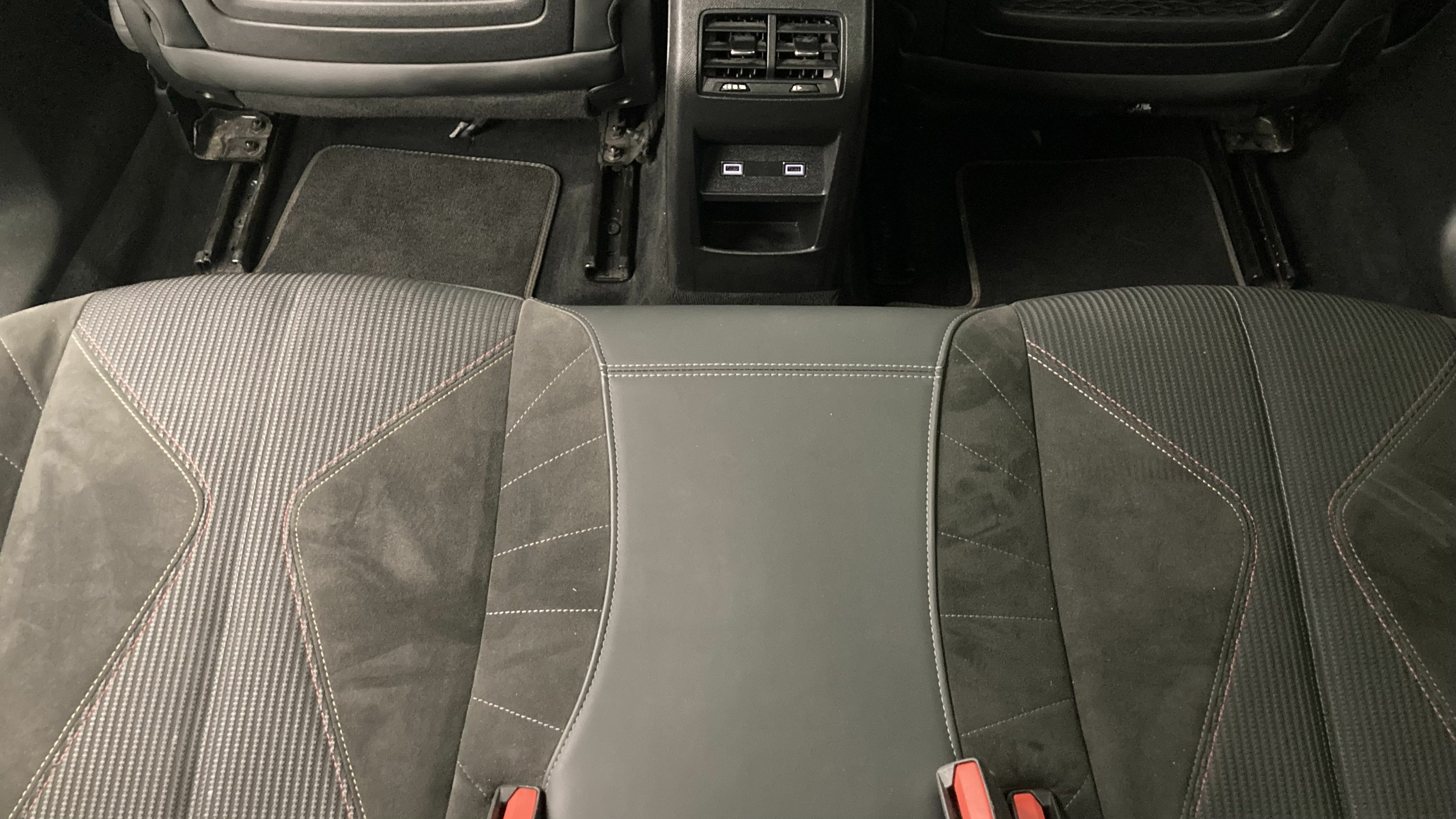 ds ds4 performance line + E-TENSE 225 CA 2023 gris platino 22