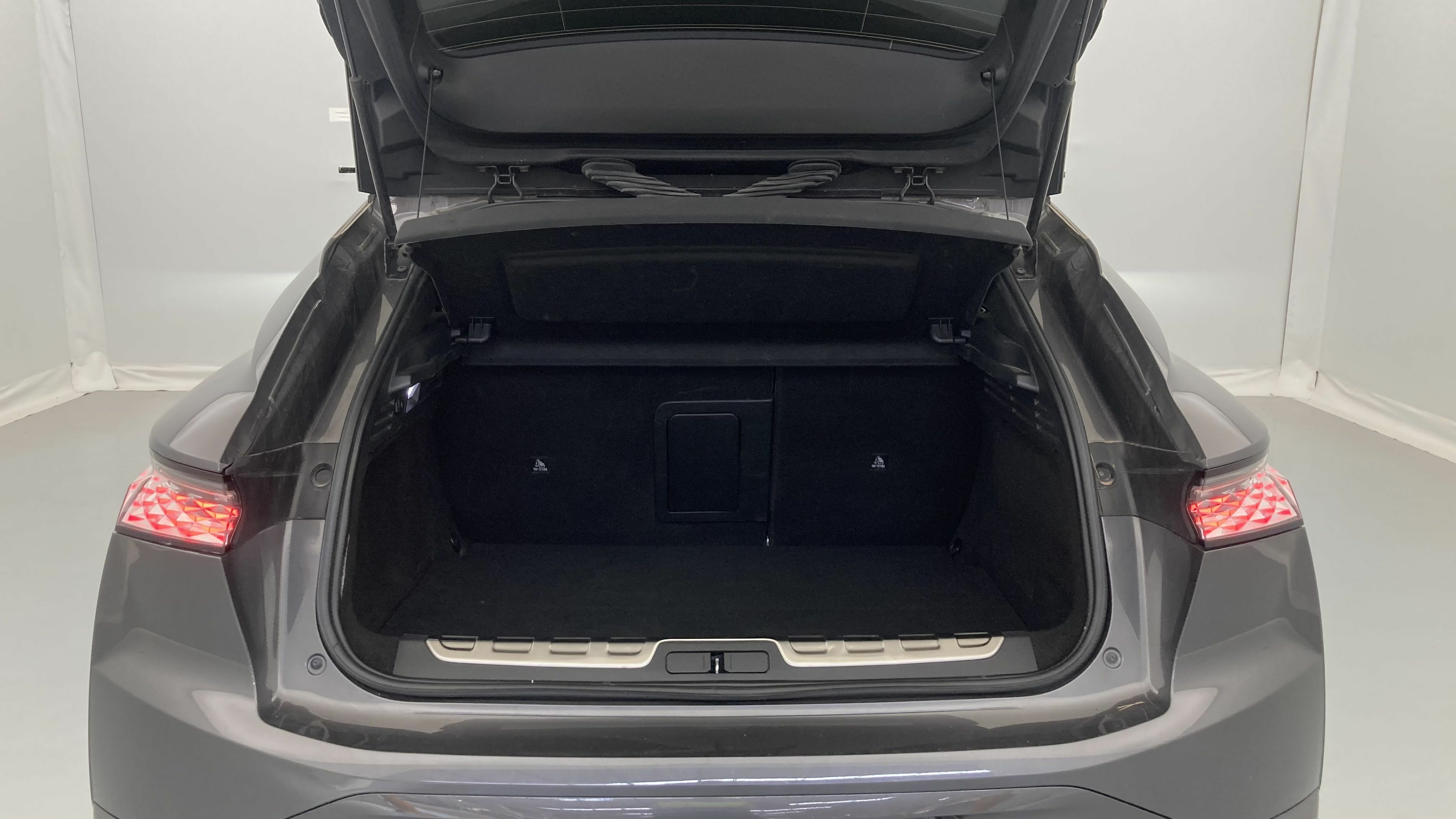 ds ds4 performance line + E-TENSE 225 CA 2023 gris platino 24