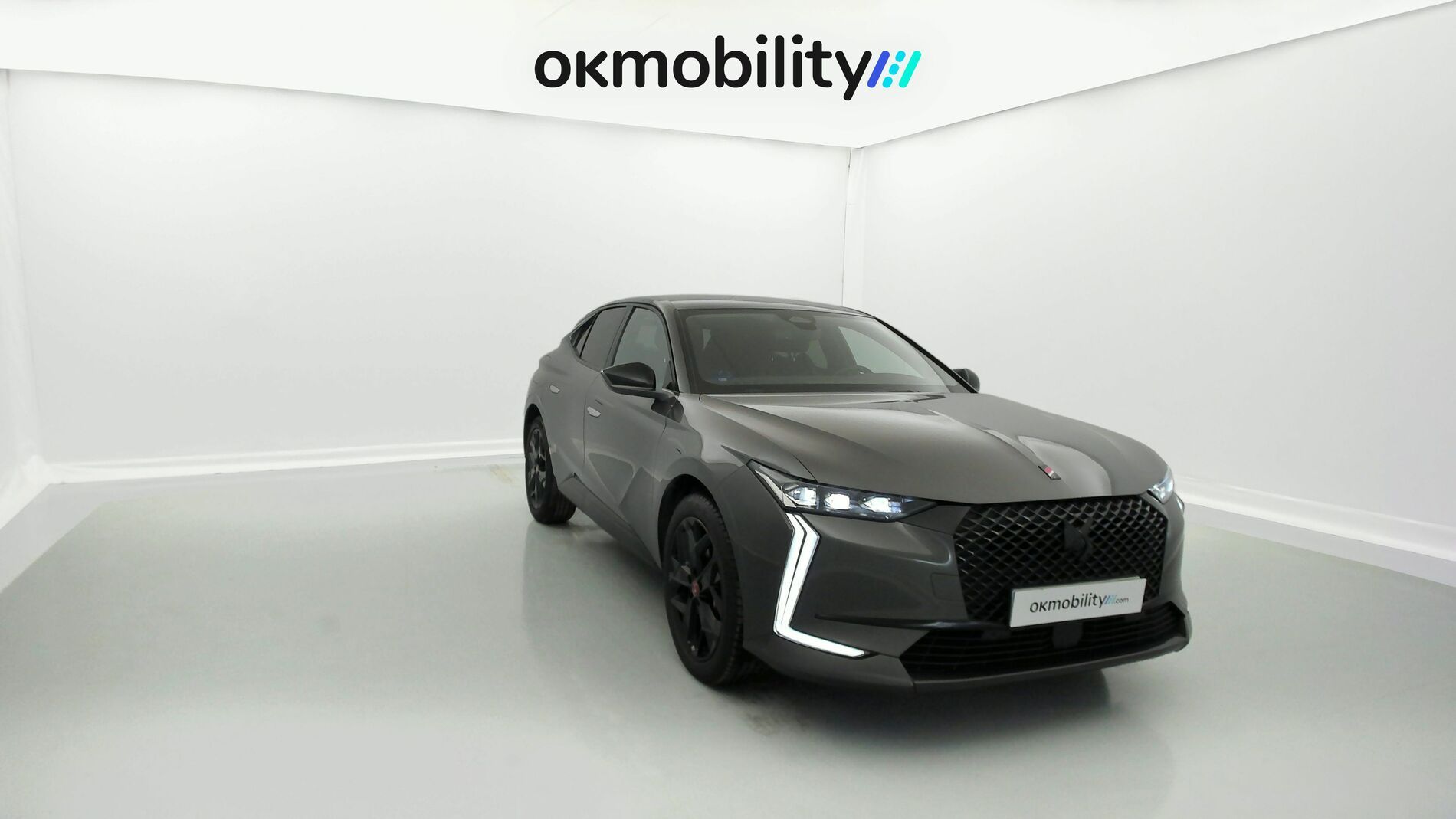 ds ds4 performance line + E-TENSE 225 CA 2023 gris platino 3