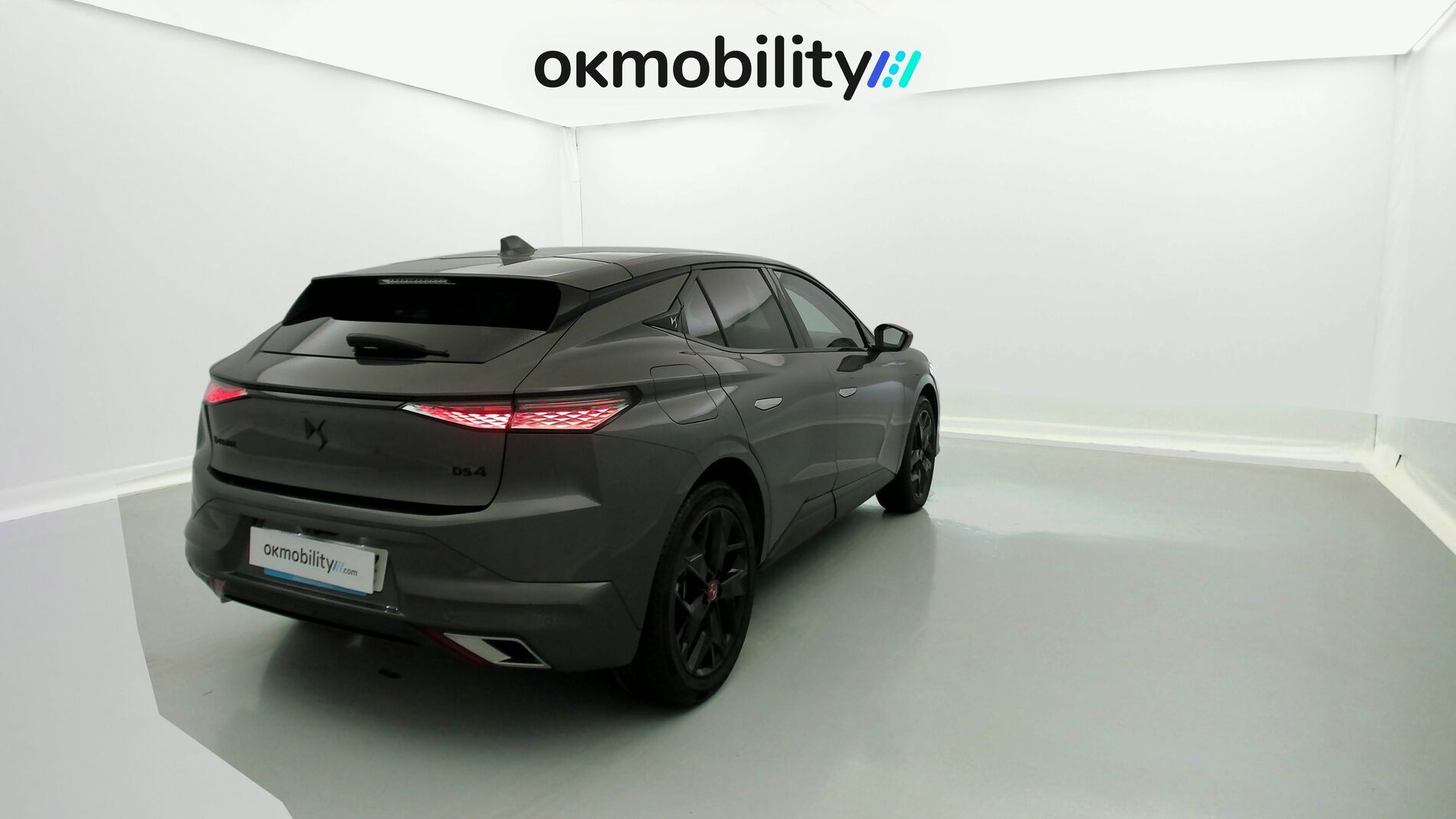 ds ds4 performance line + E-TENSE 225 CA 2023 gris platino 11