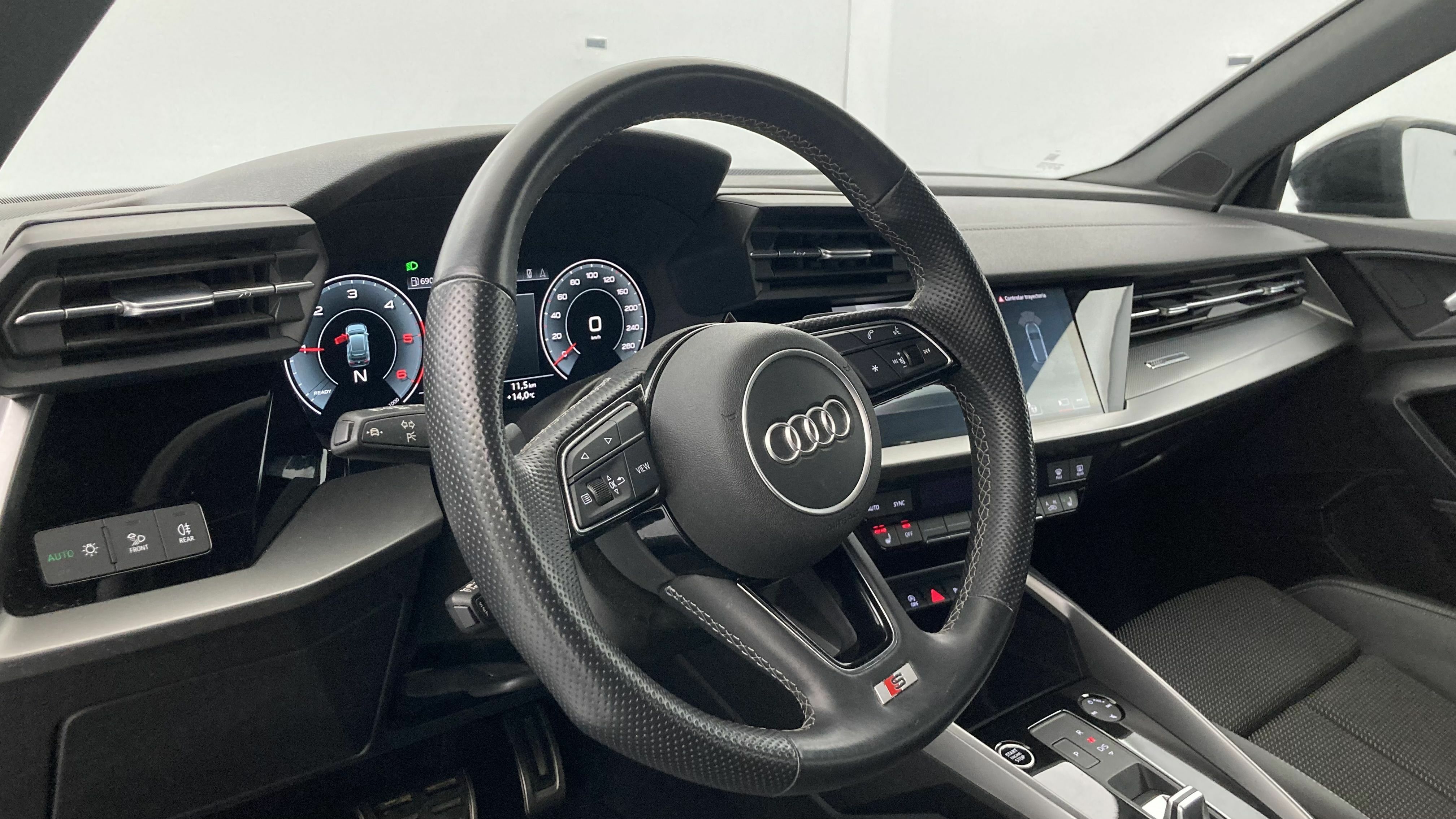 audi a3 sportback s line 35 TDI 150 STRONIC 2023 mythosschwarz 15