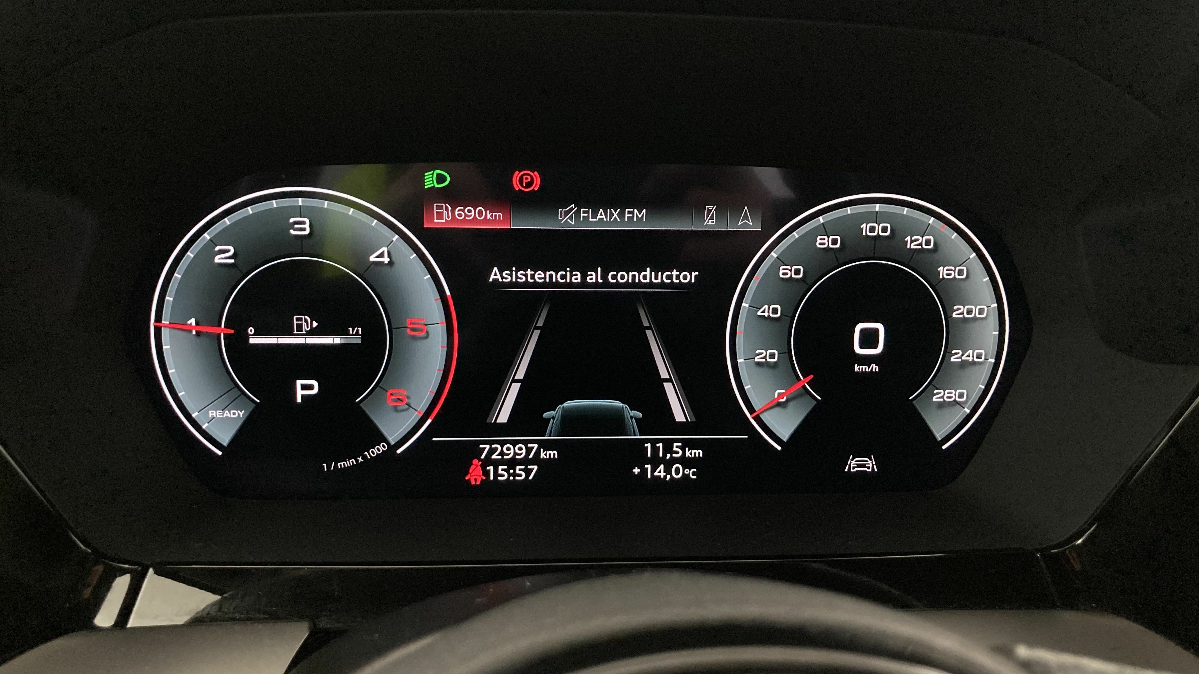 audi a3 sportback s line 35 TDI 150 STRONIC 2023 mythosschwarz 17