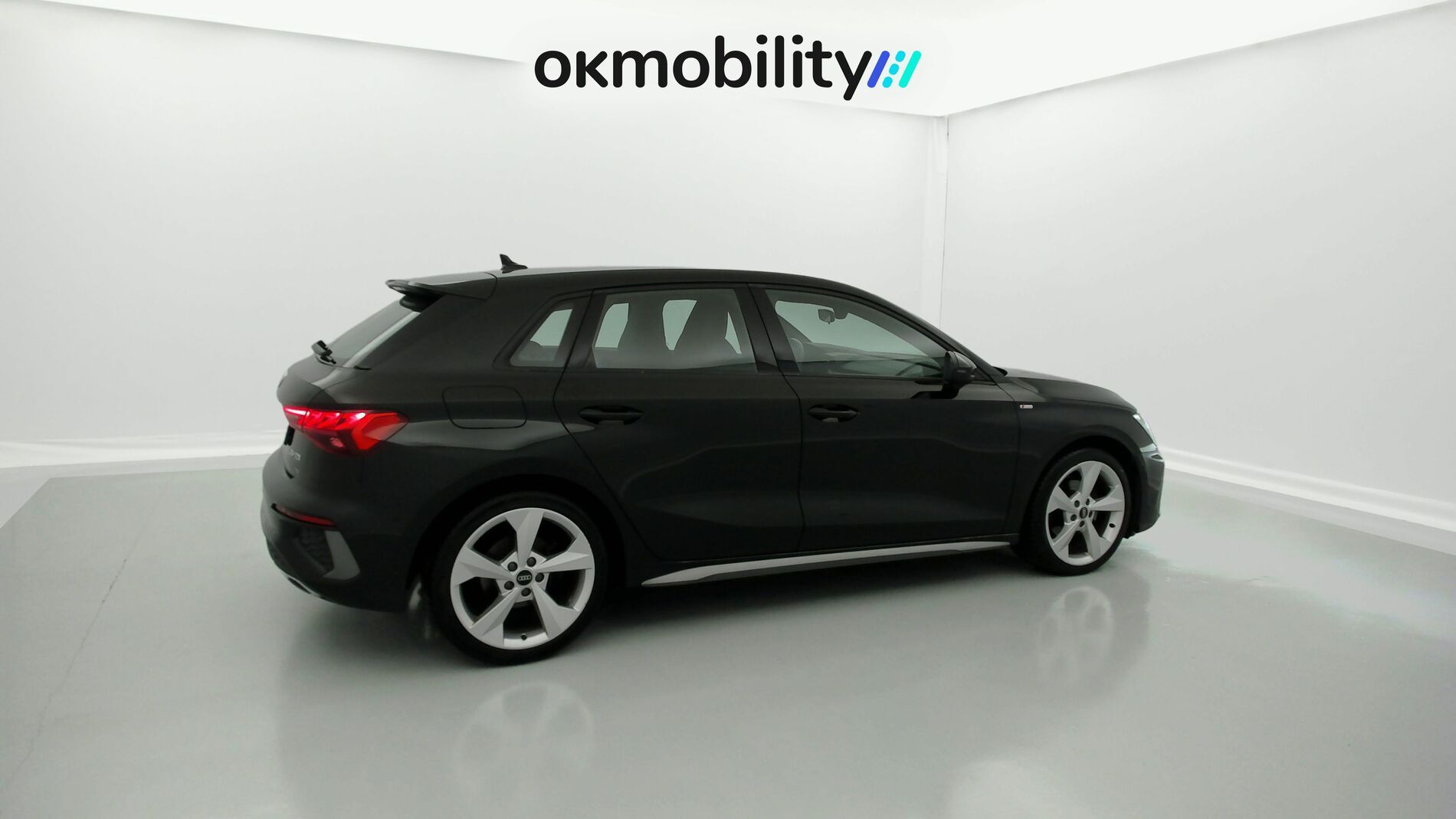 audi a3 sportback s line 35 TDI 150 STRONIC 2023 mythosschwarz 12