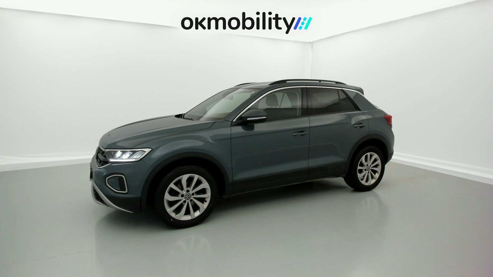 volkswagen t-roc life 1.0 TSI 110 2023 petroleum blue 5