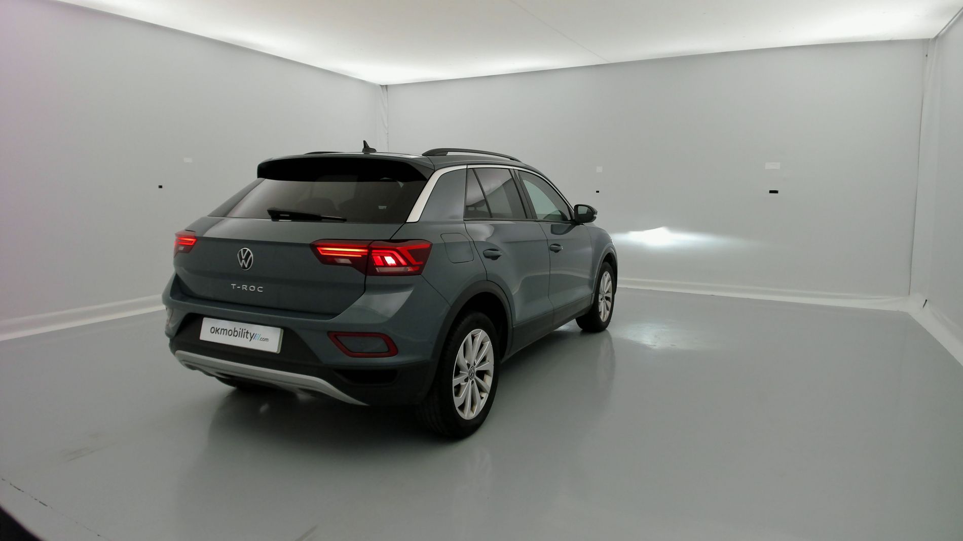 volkswagen t-roc life 1.0 TSI 110 2023 petroleum blue 11