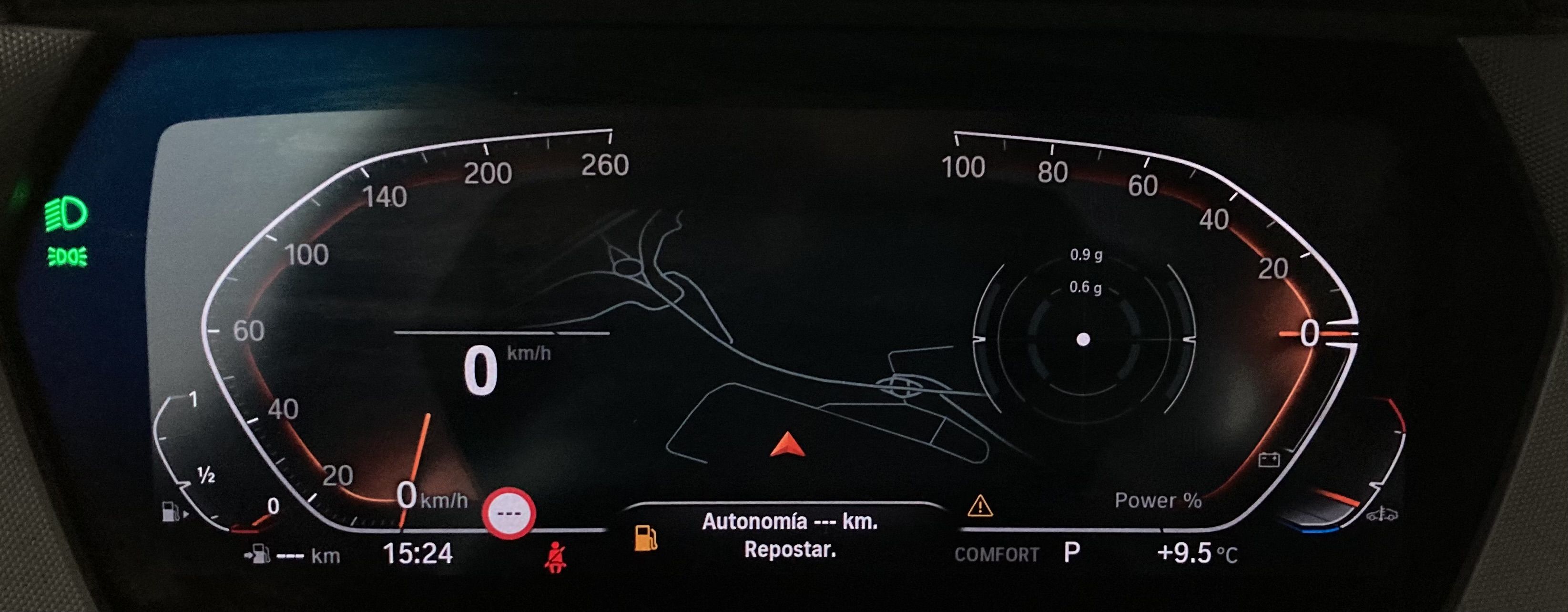 bmw serie 1 m sport colorvision 118I 136 STEPTRONIC 2024 skyscraper grau 14
