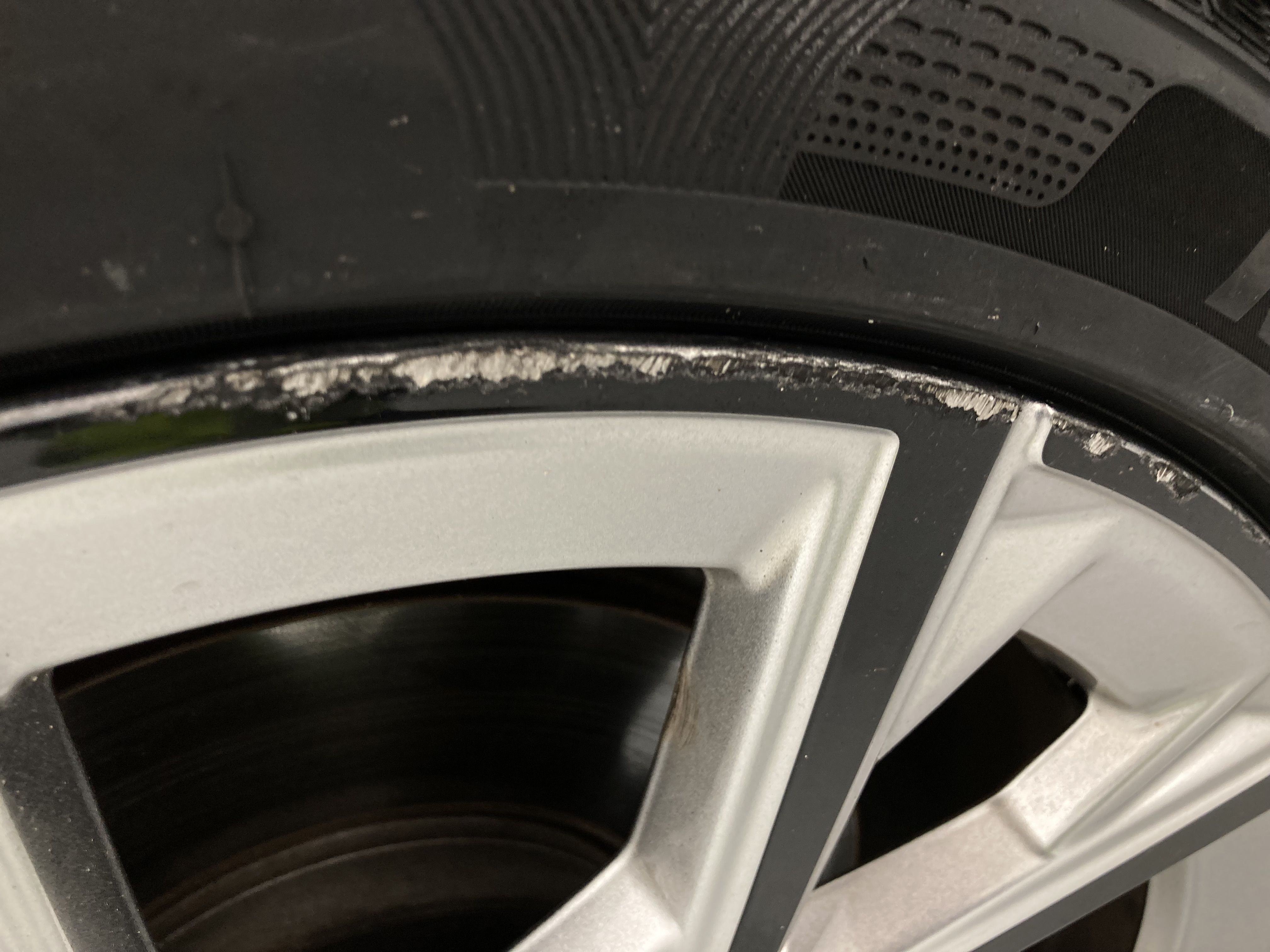 bmw serie 1 m sport colorvision 118I 136 STEPTRONIC 2024 skyscraper grau 24