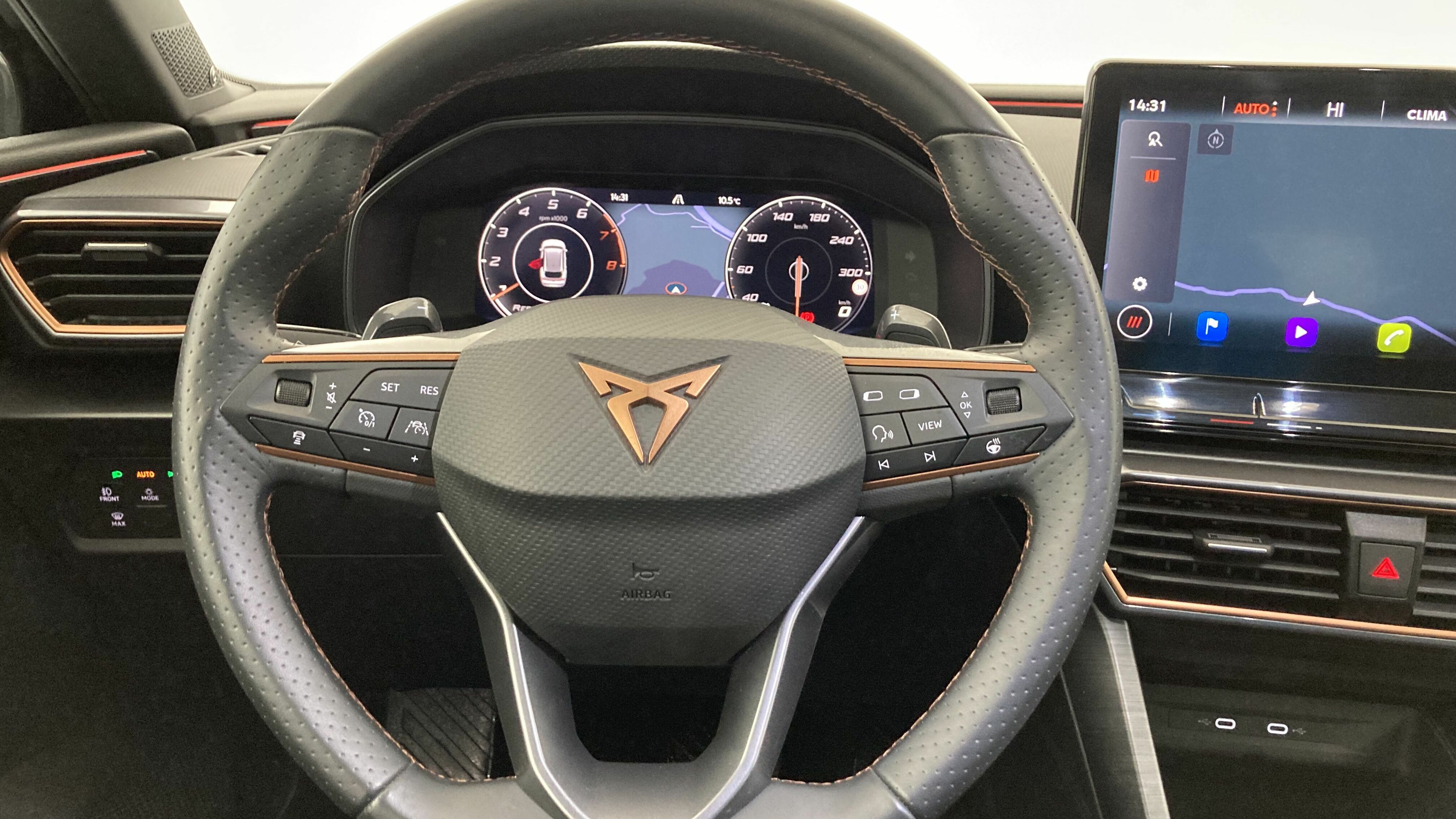 cupra leon st nv 1.5 ETSI 150 DSG 2024 gris magnetic 14