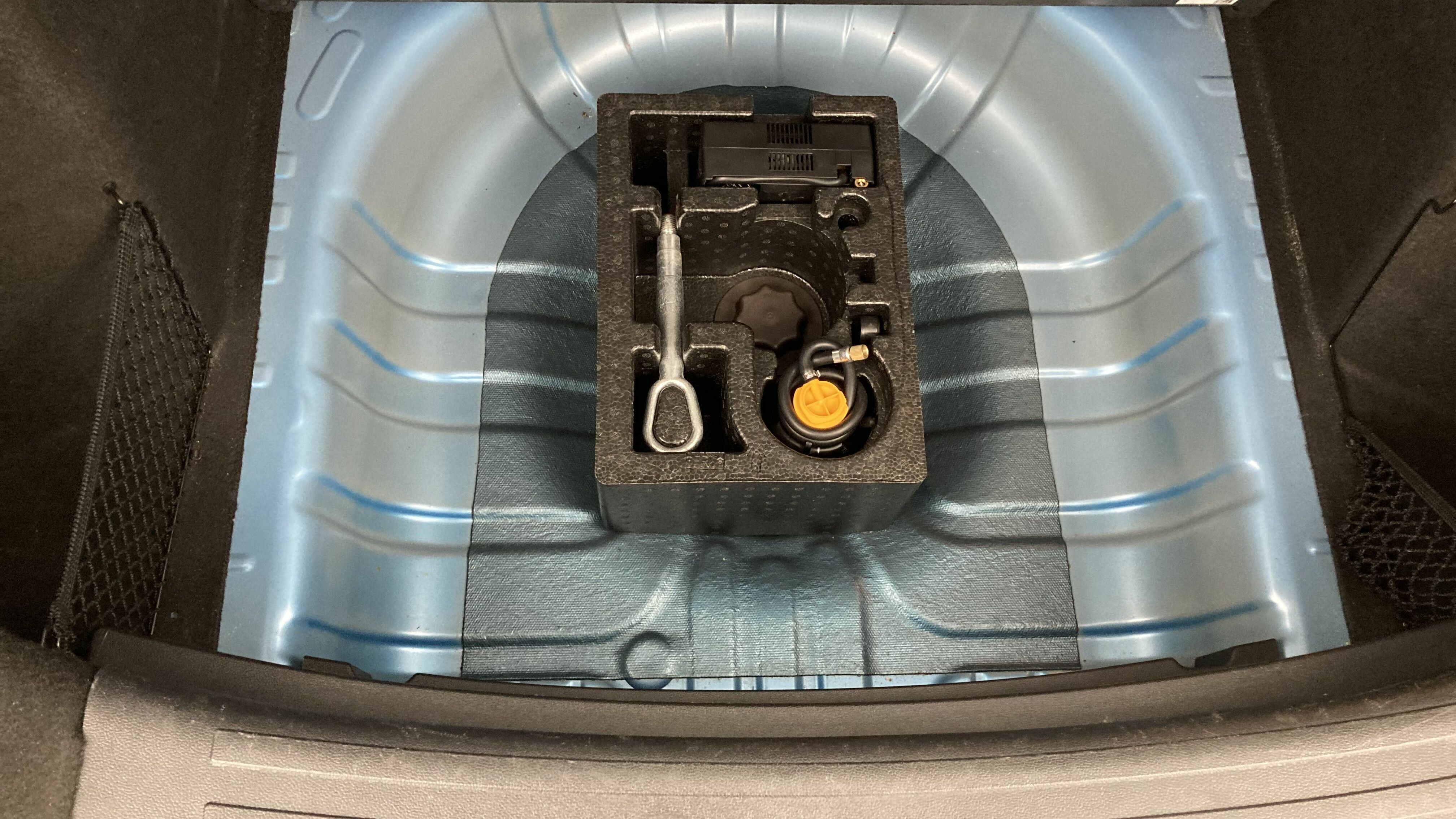 mg zs luxury 1.0 T-GDI 111 CA 2023 como blue 23