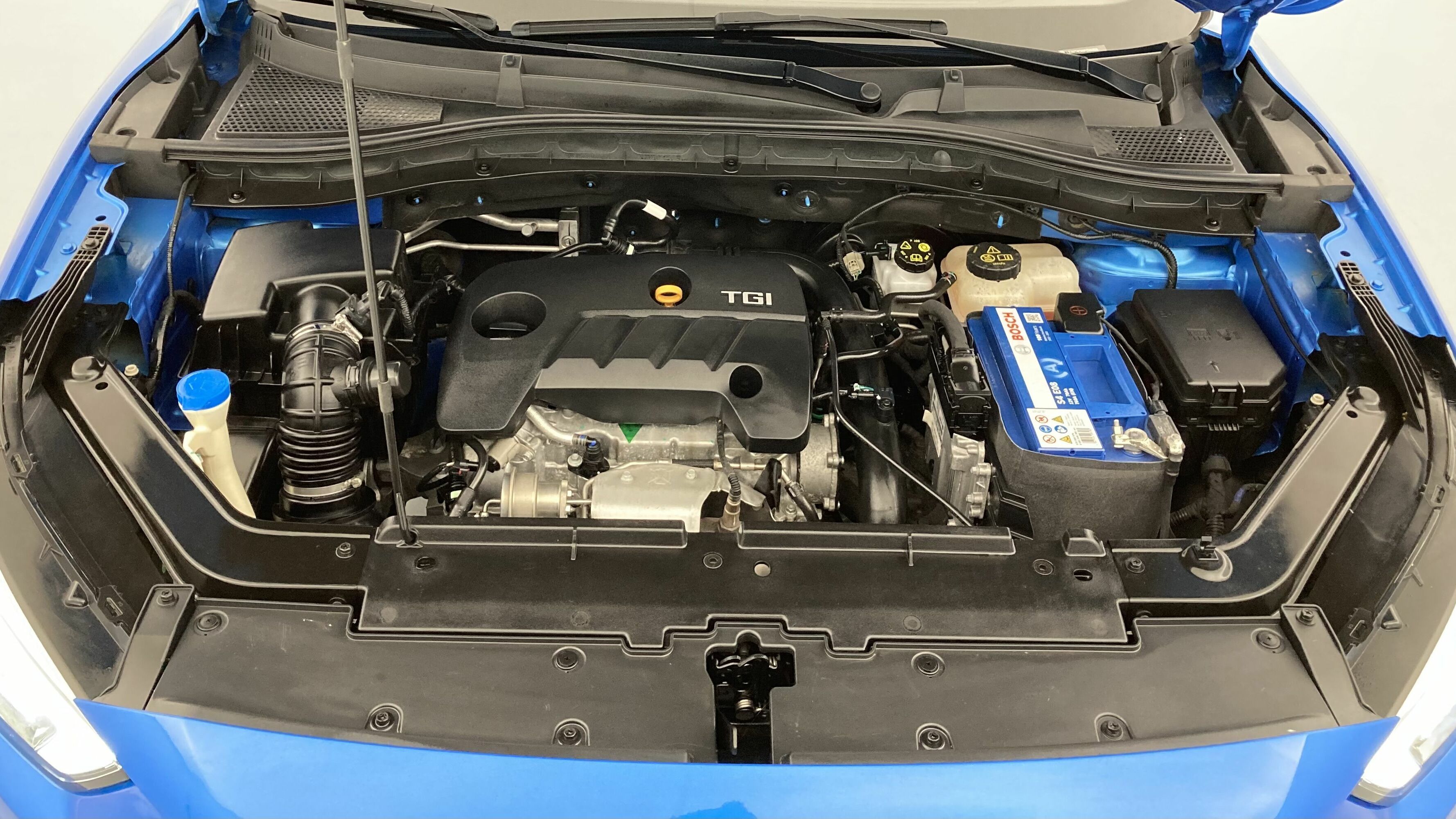 mg zs luxury 1.0 T-GDI 111 CA 2023 como blue 25