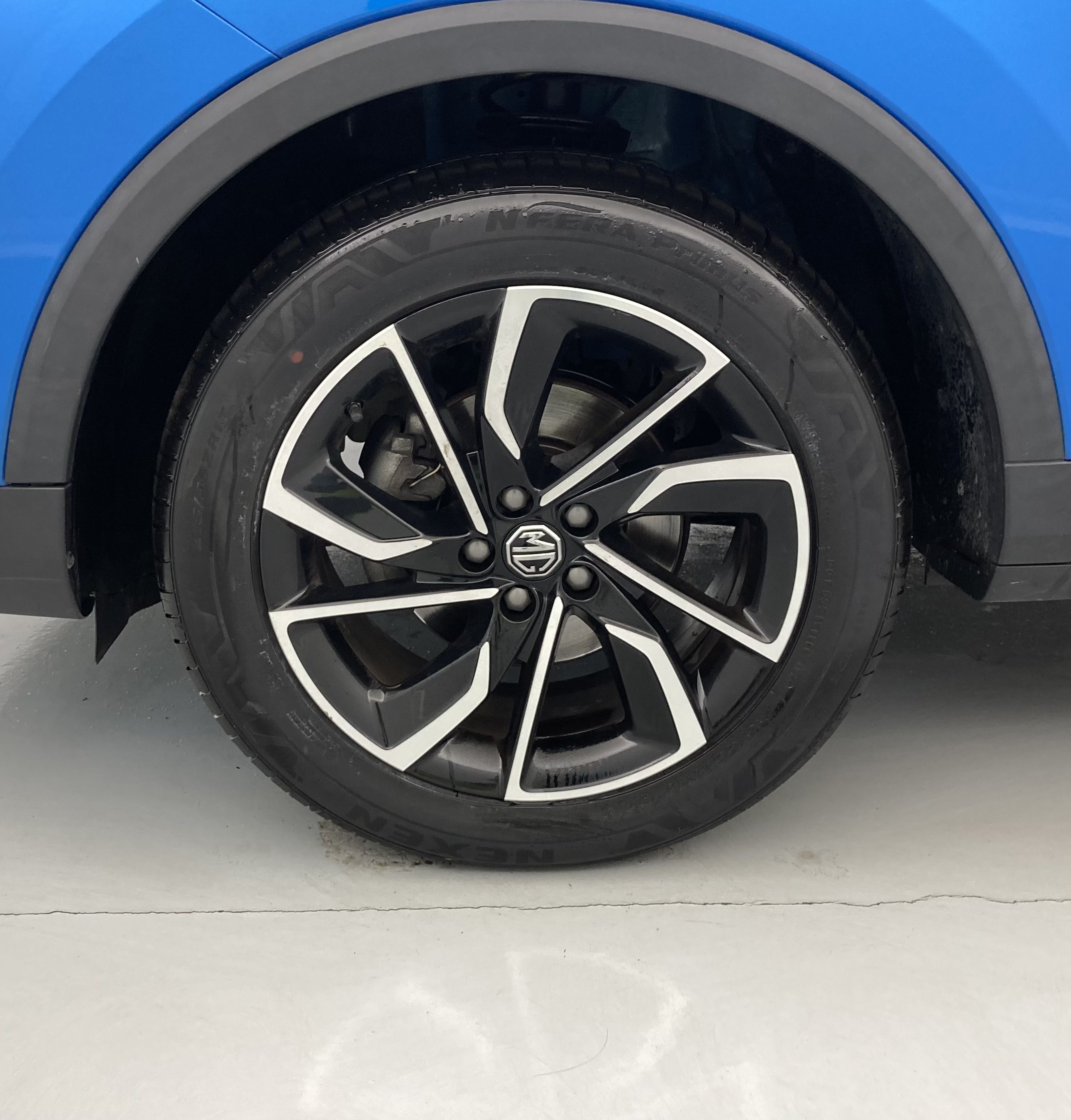 mg zs luxury 1.0 T-GDI 111 CA 2023 como blue 31