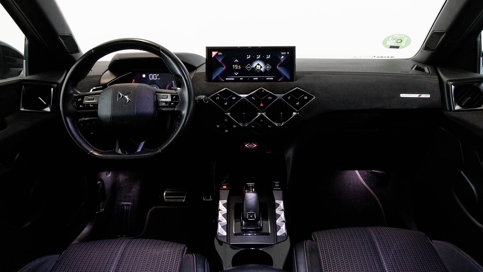 ds ds3 crossback performance line 1.5 BLUEHDI 130 EAT 2022 gris artense / negro 16