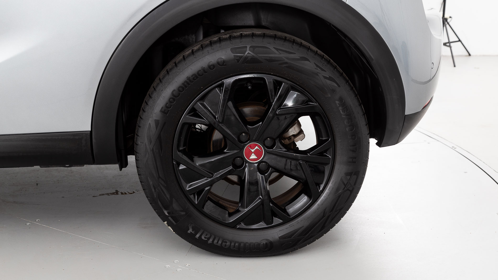 ds ds3 crossback performance line 1.5 BLUEHDI 130 EAT 2022 gris artense / negro 25