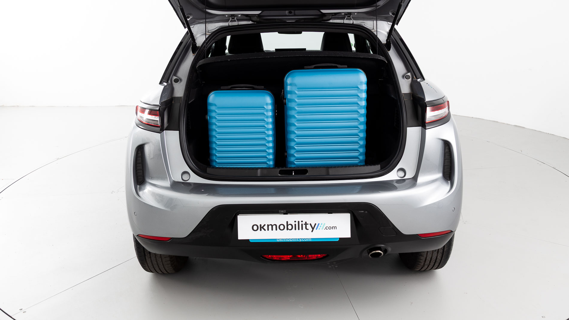 ds ds3 crossback performance line 1.5 BLUEHDI 130 EAT 2022 gris artense / negro 31