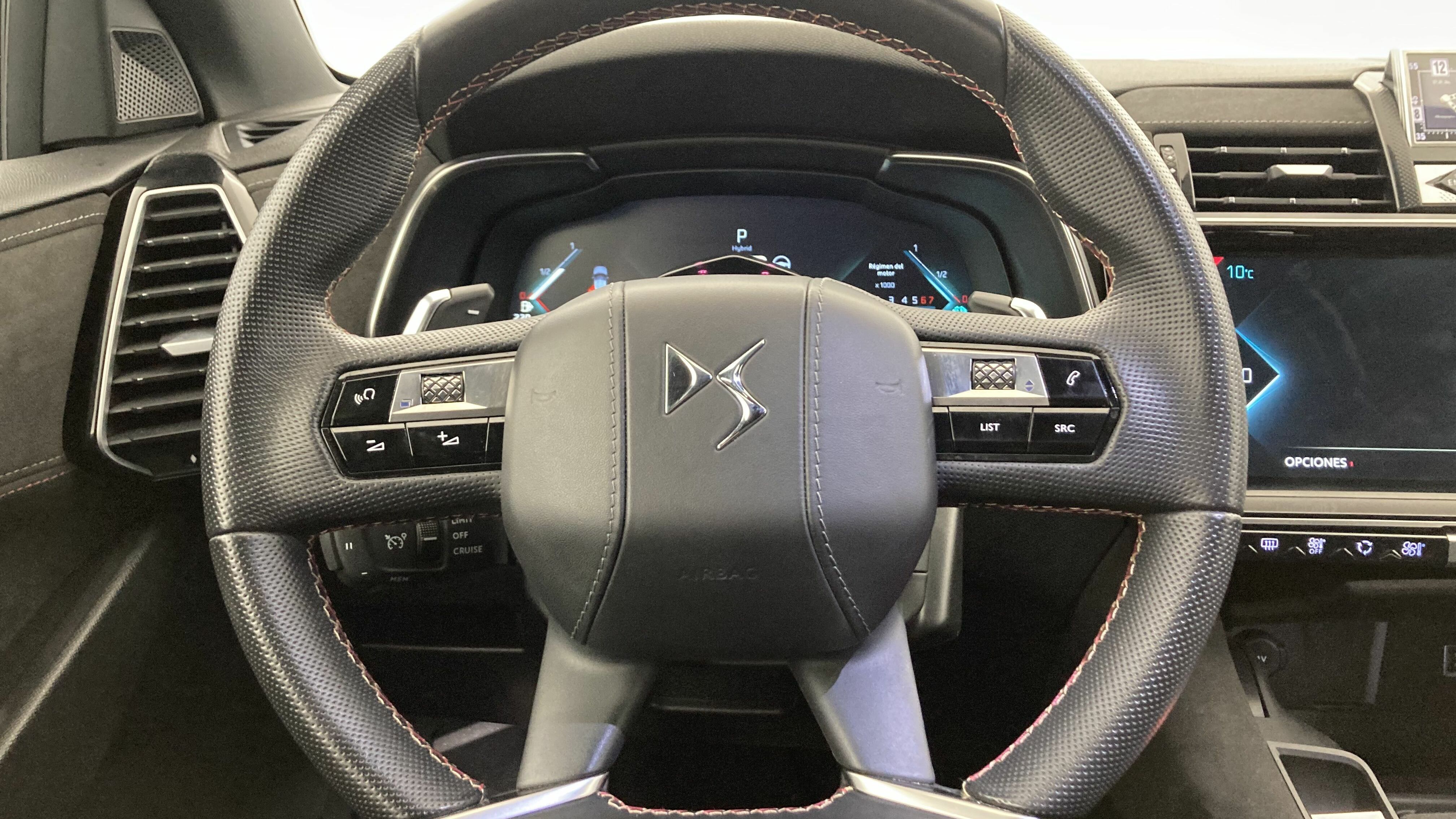 ds ds7 crossback performance line + E-TENSE 300 CA 2022 gris artense 13