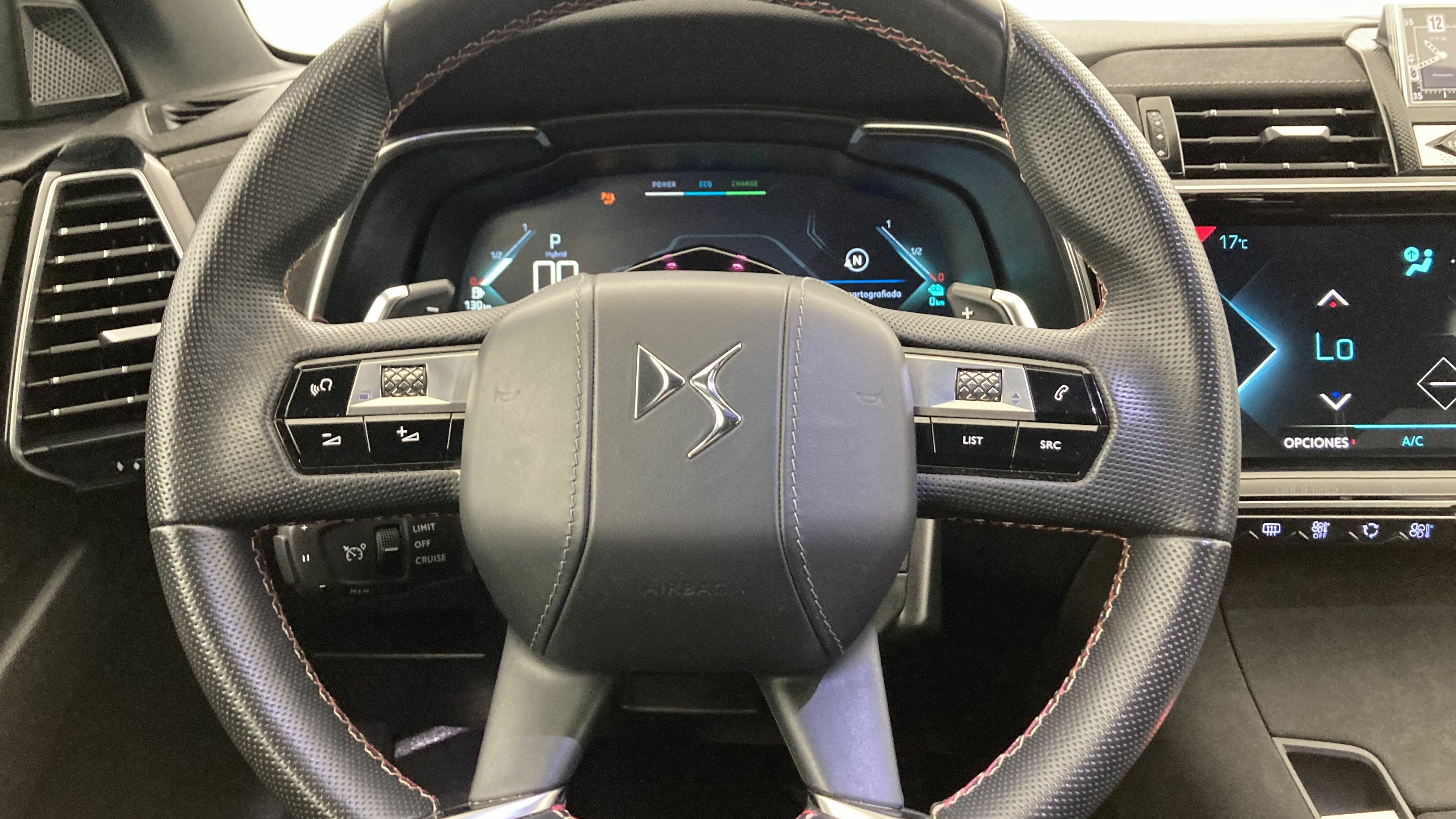 ds ds7 crossback performance line + E-TENSE 300 CA 2022 negro perla 14