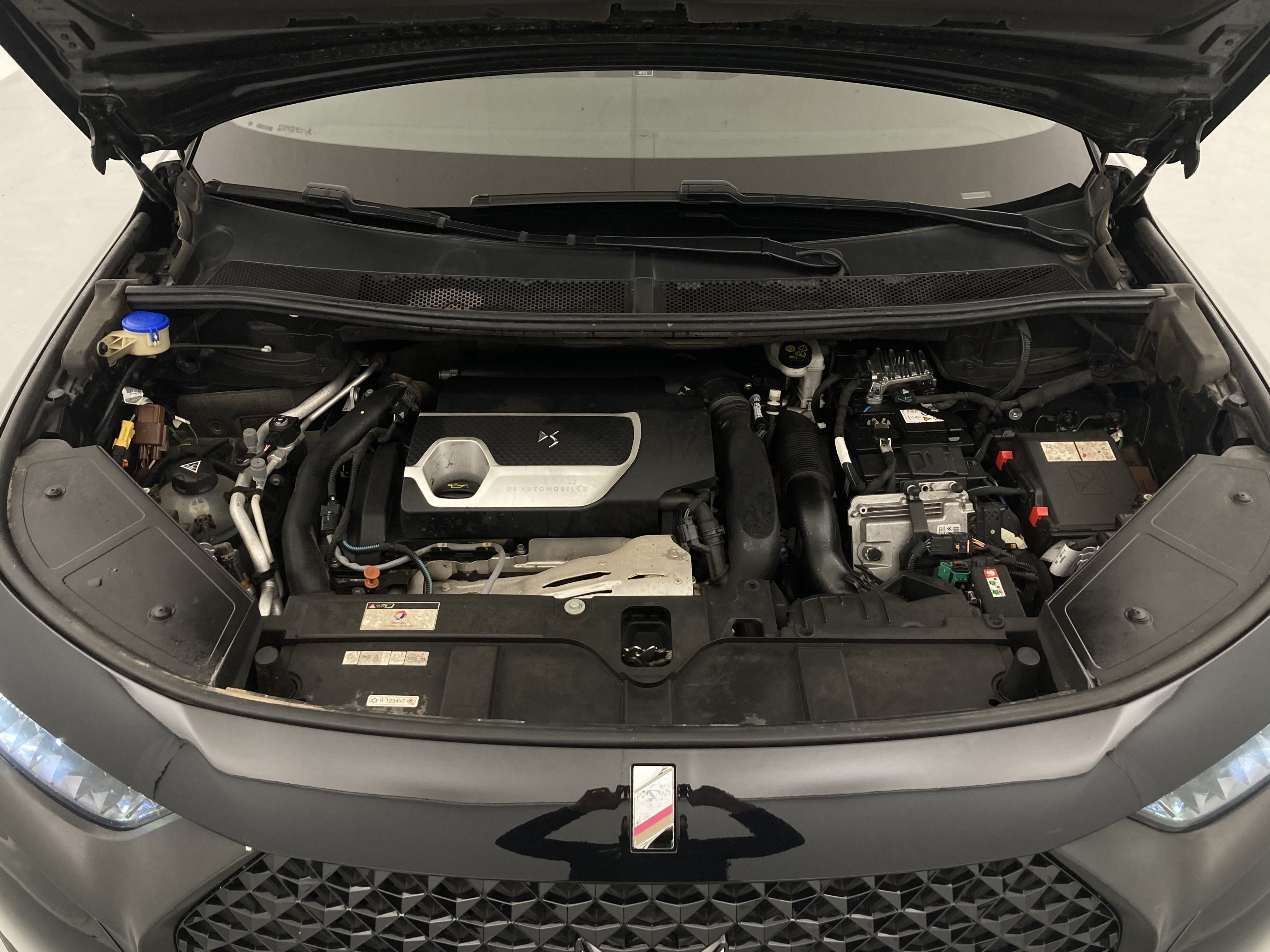 ds ds7 crossback performance line + E-TENSE 300 CA 2022 negro perla 26