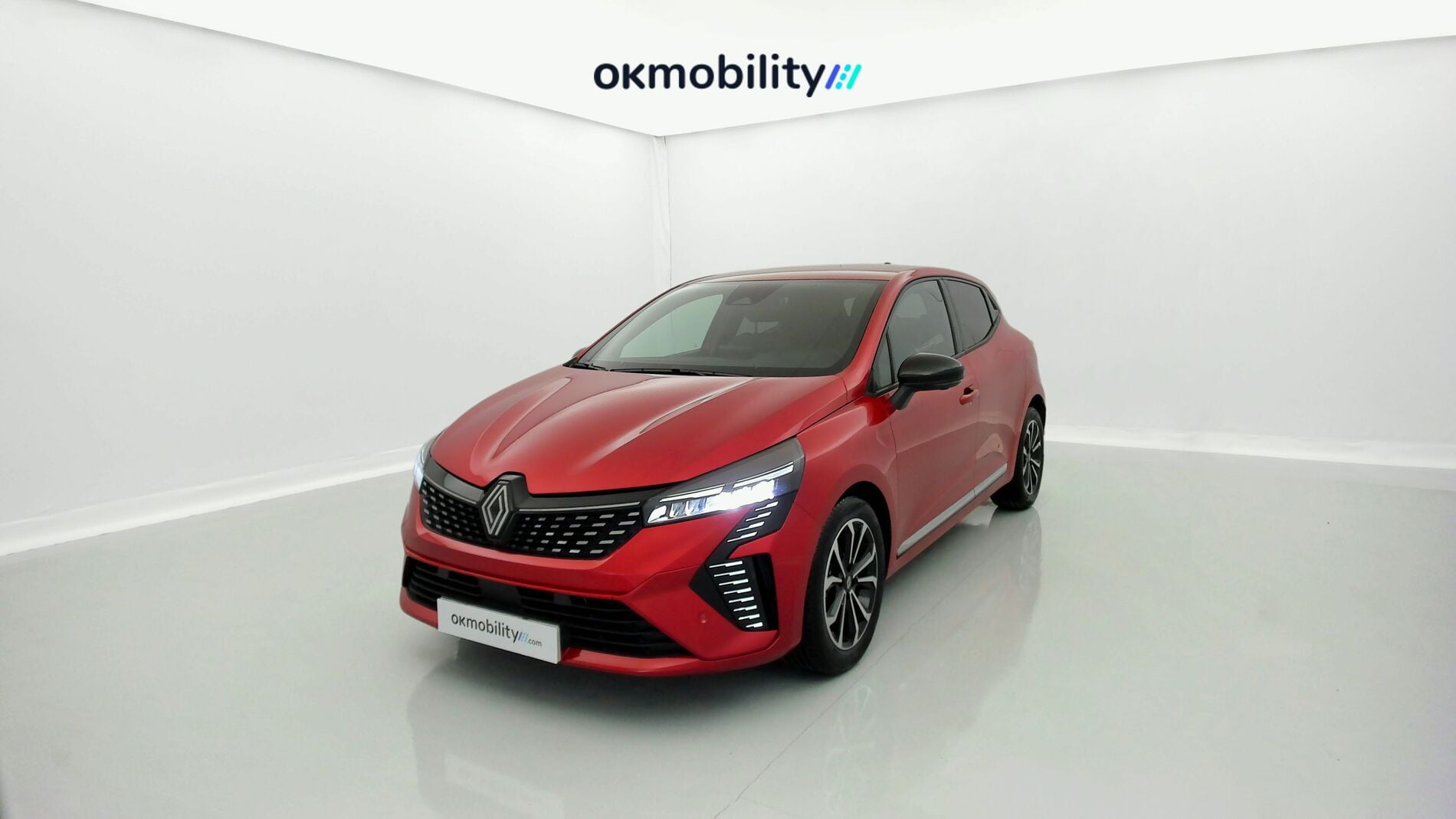 renault clio techno 1.0 TCE 90 2024 rojo deseo 1