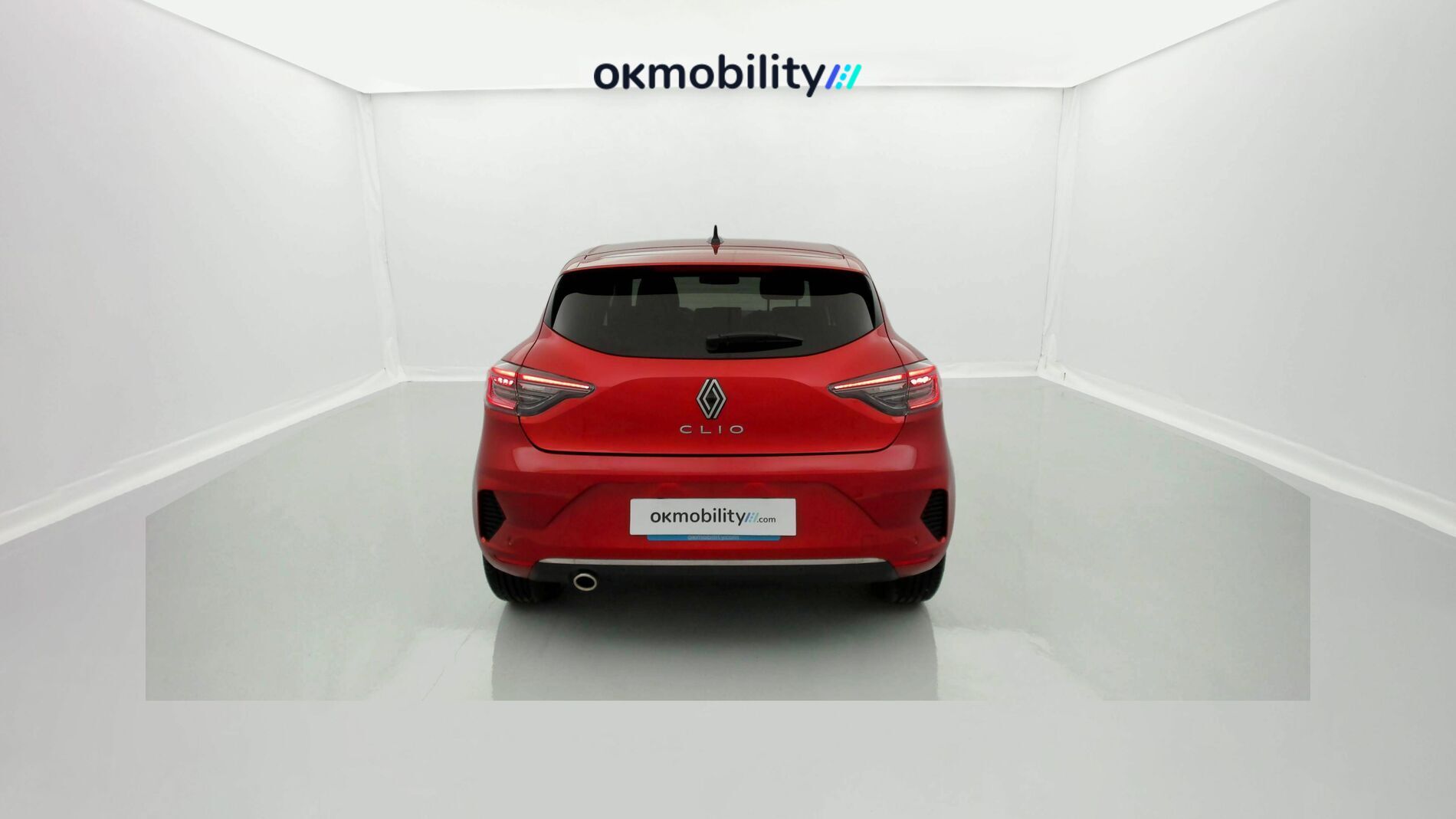 renault clio techno 1.0 TCE 90 2024 rojo deseo 8