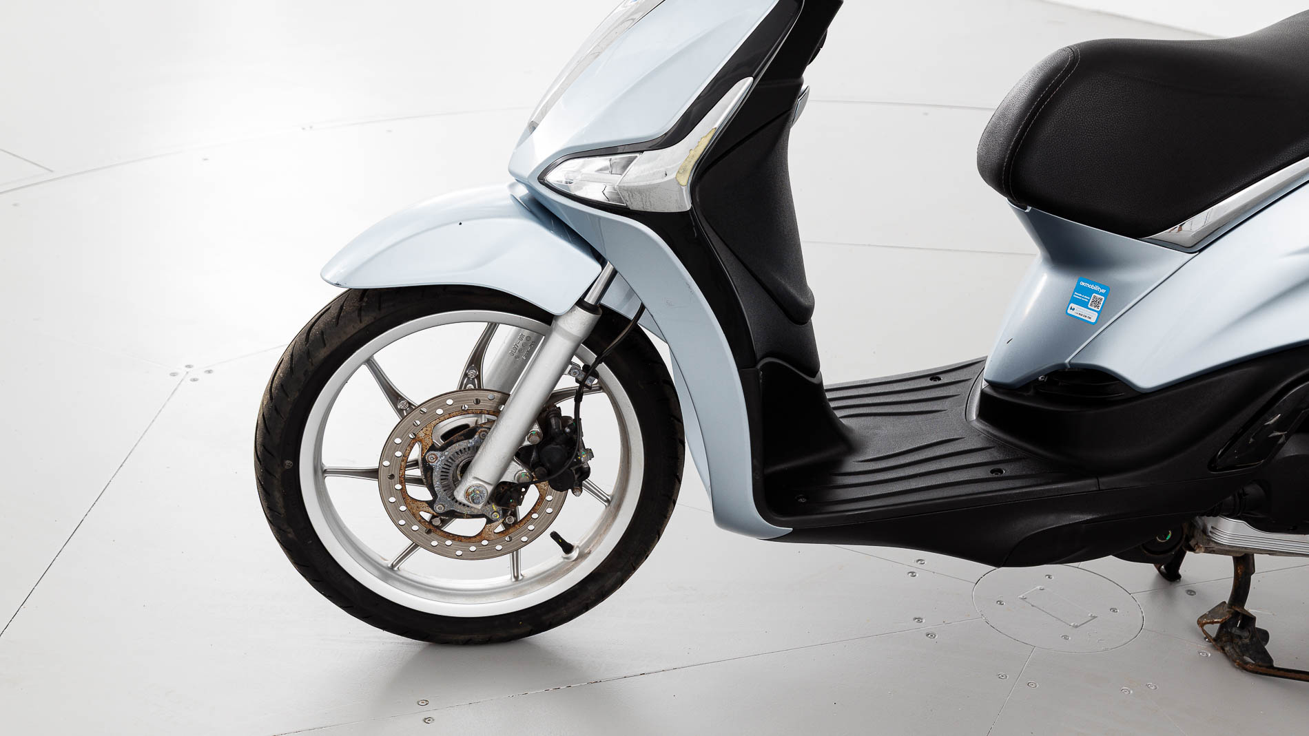 piaggio liberty nv 125CC 2023 grigio astrale 16