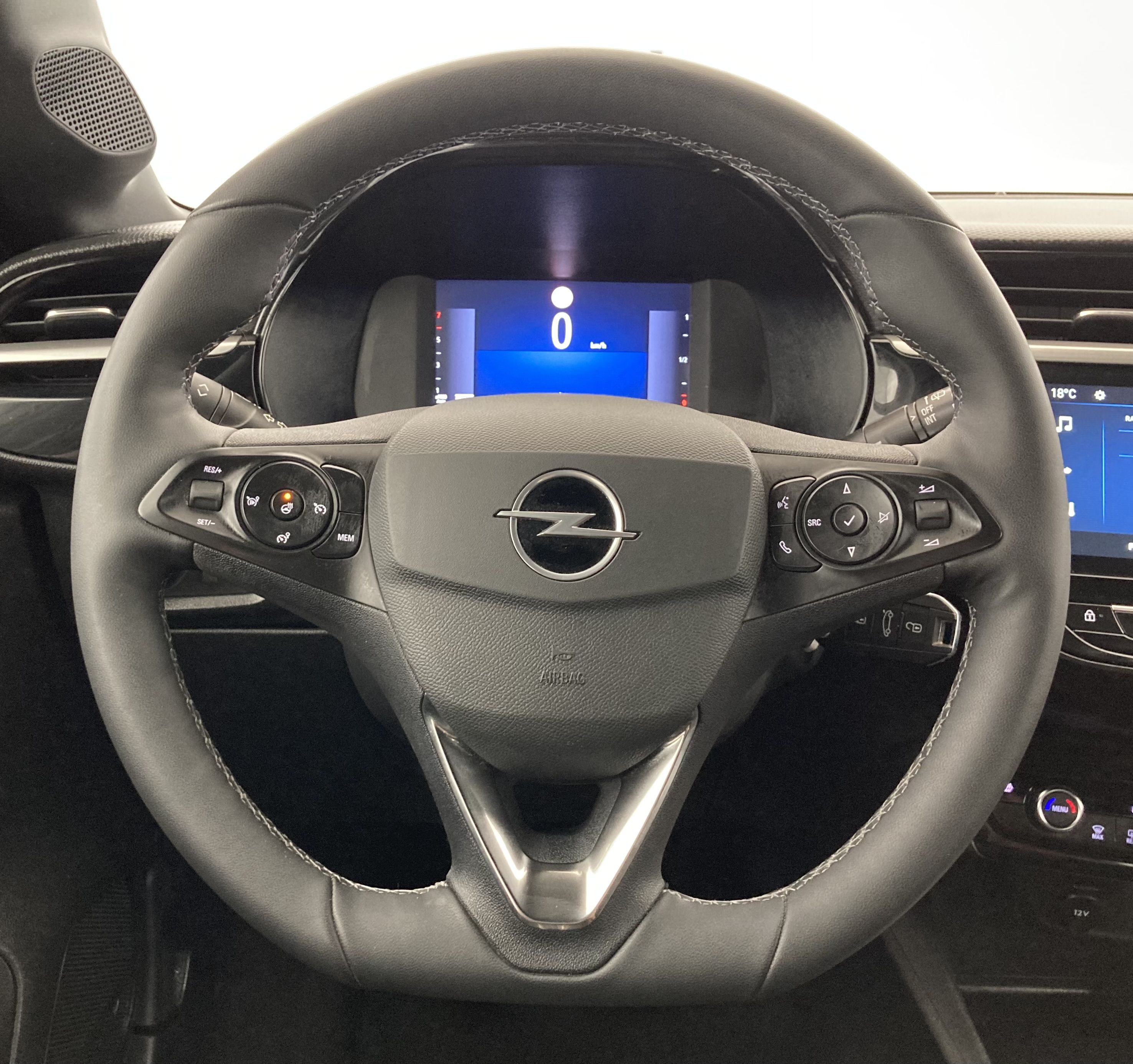 opel corsa gs 1.2T 100 2024 arktis white 21