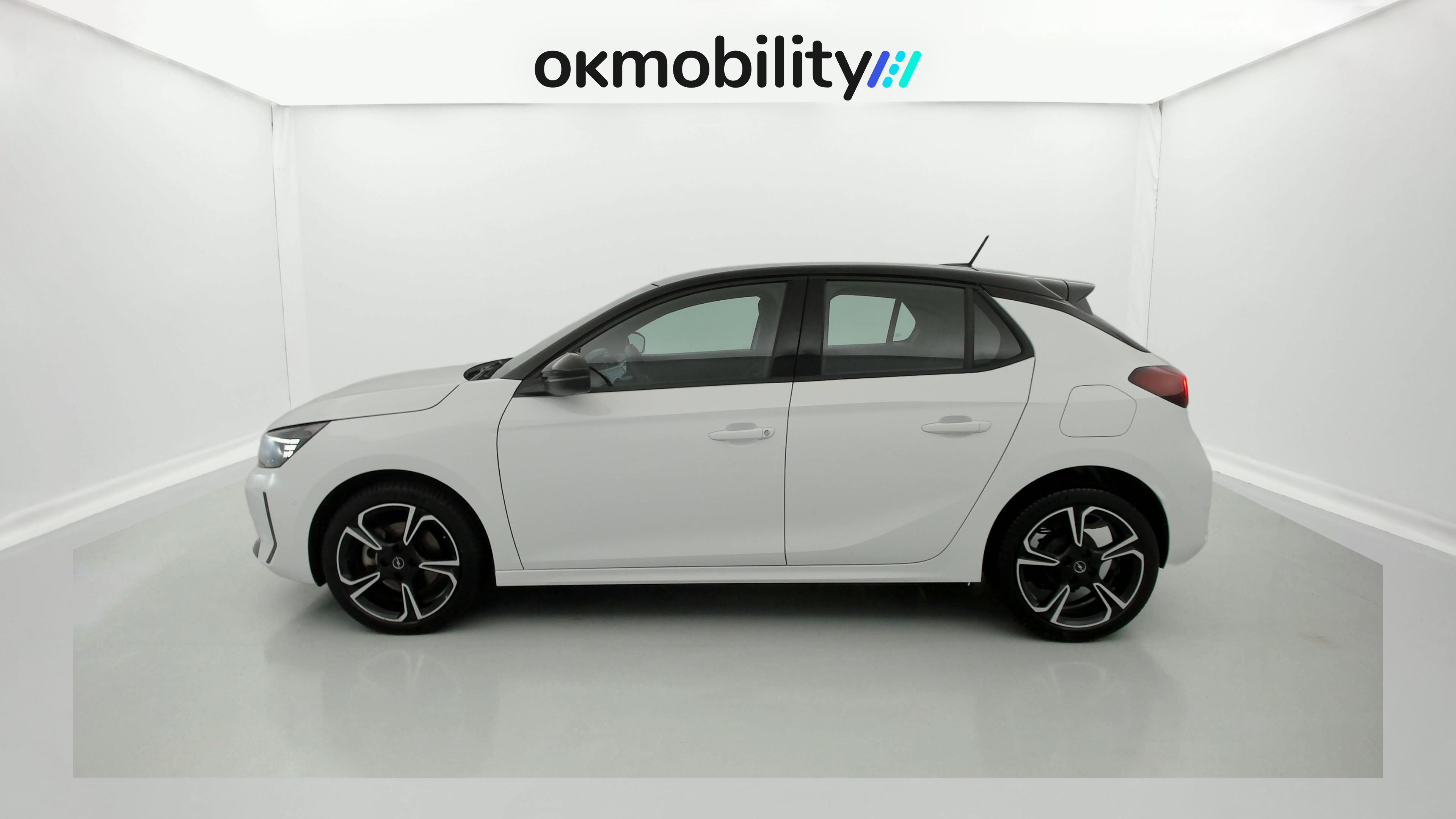 opel corsa gs 1.2T 100 2024 arktis white 9