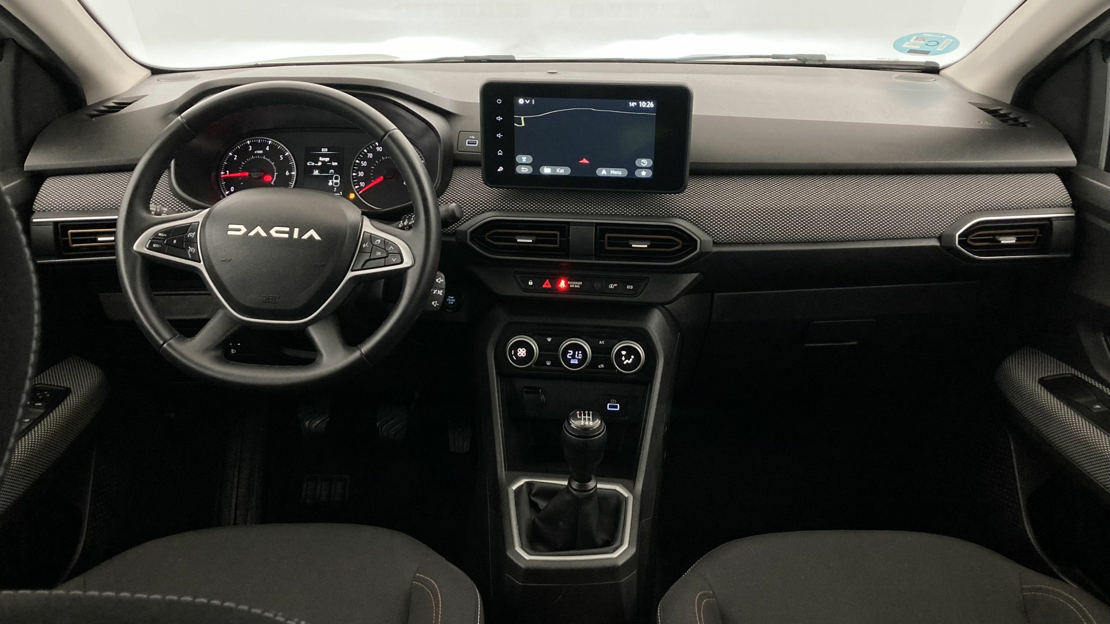 dacia sandero stepway expresion 1.0 TCE 90 2024 gris luna 17