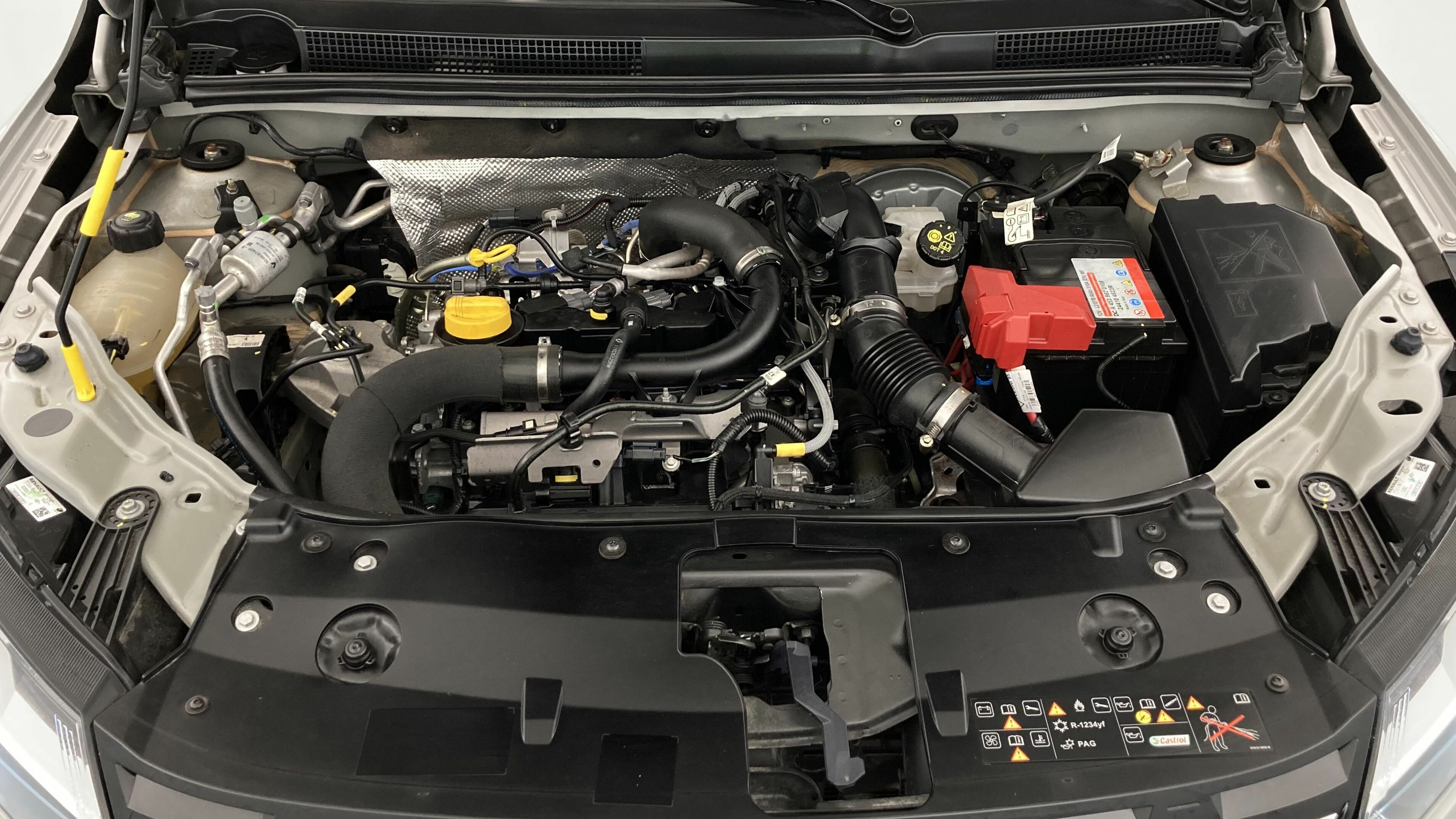 dacia sandero stepway expresion 1.0 TCE 90 2024 gris luna 26